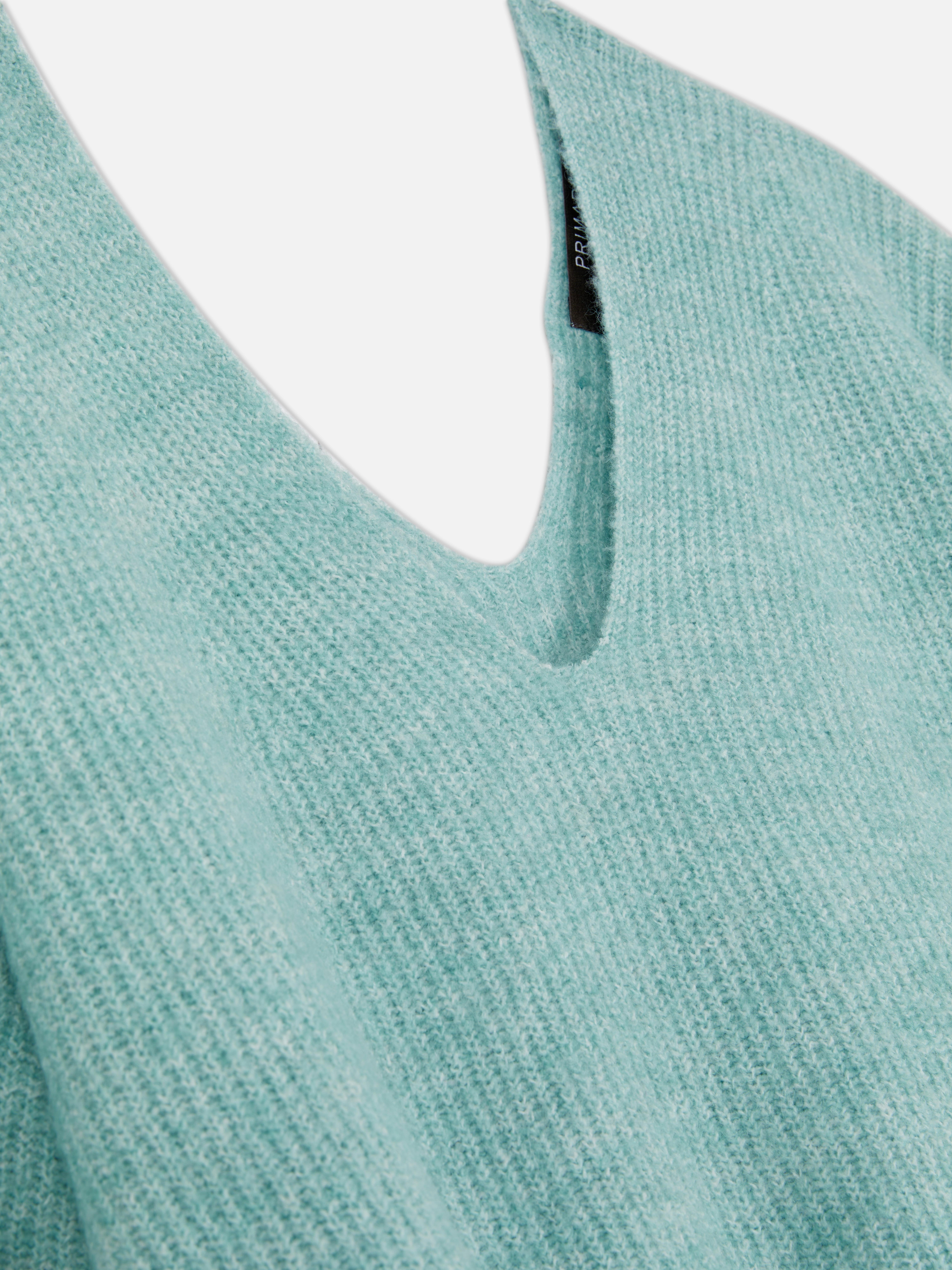V-Neck Jumper