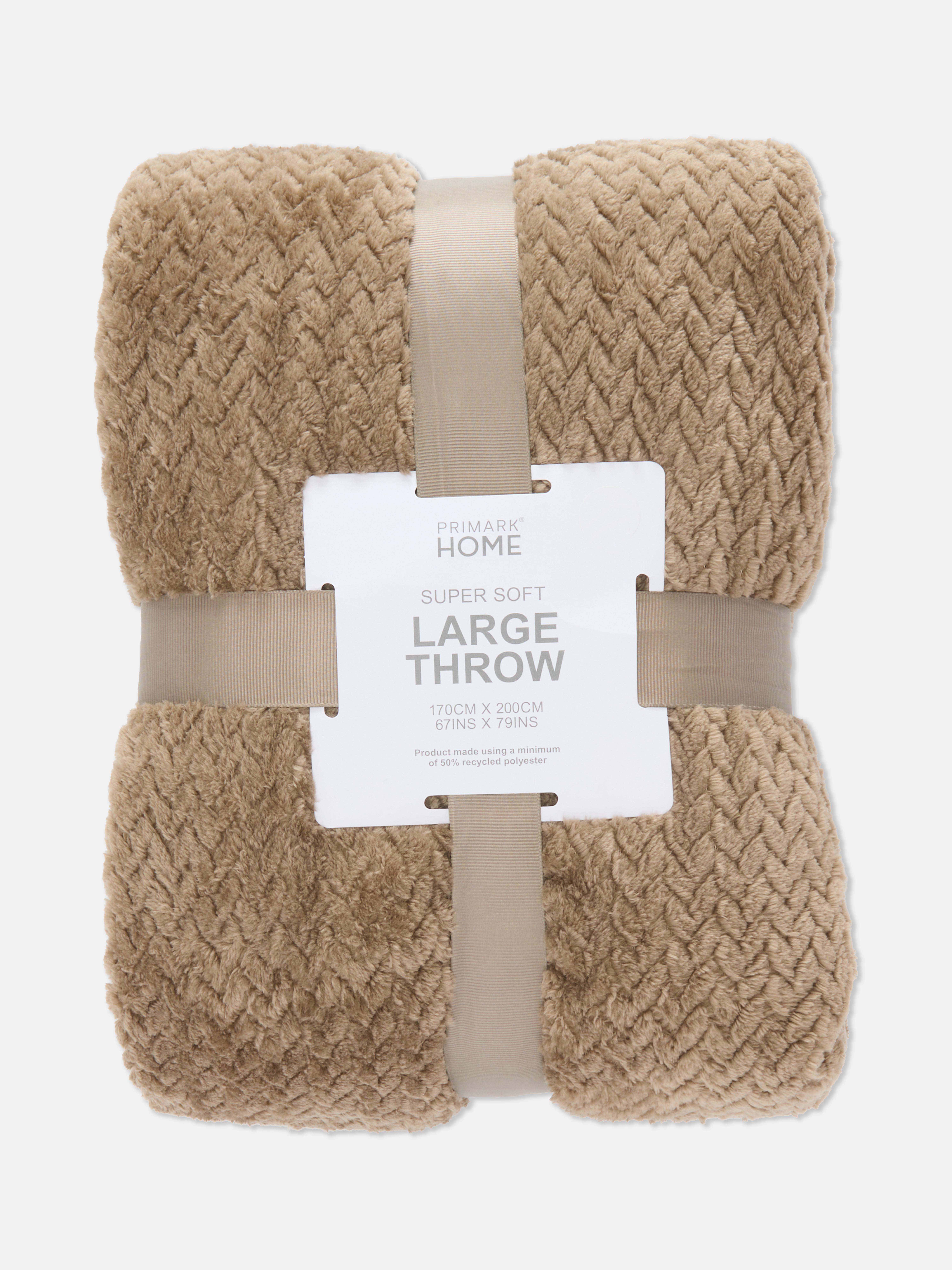 Large Cable Knit Throw