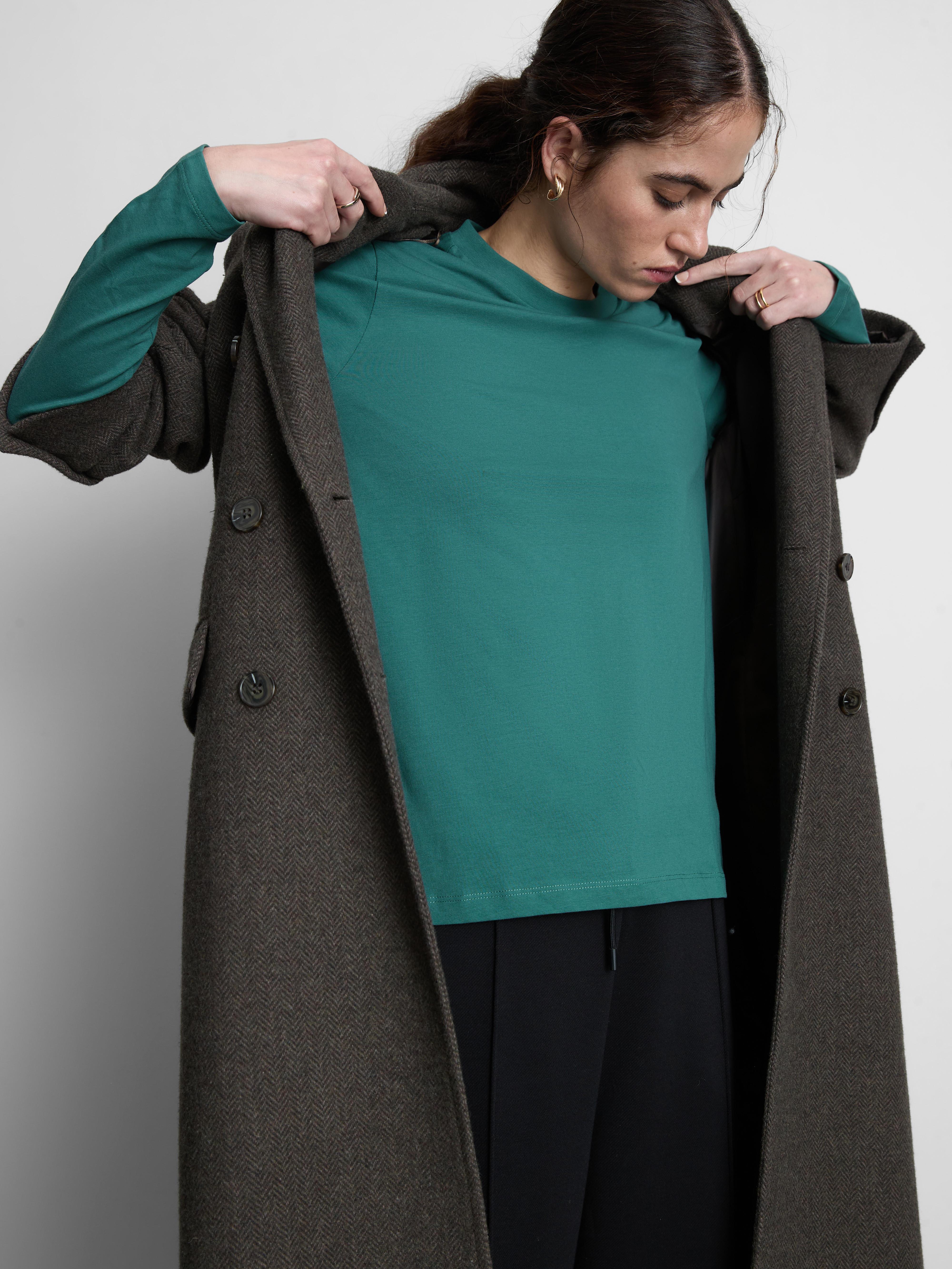 Camiseta de algodón básica con cuello redondo