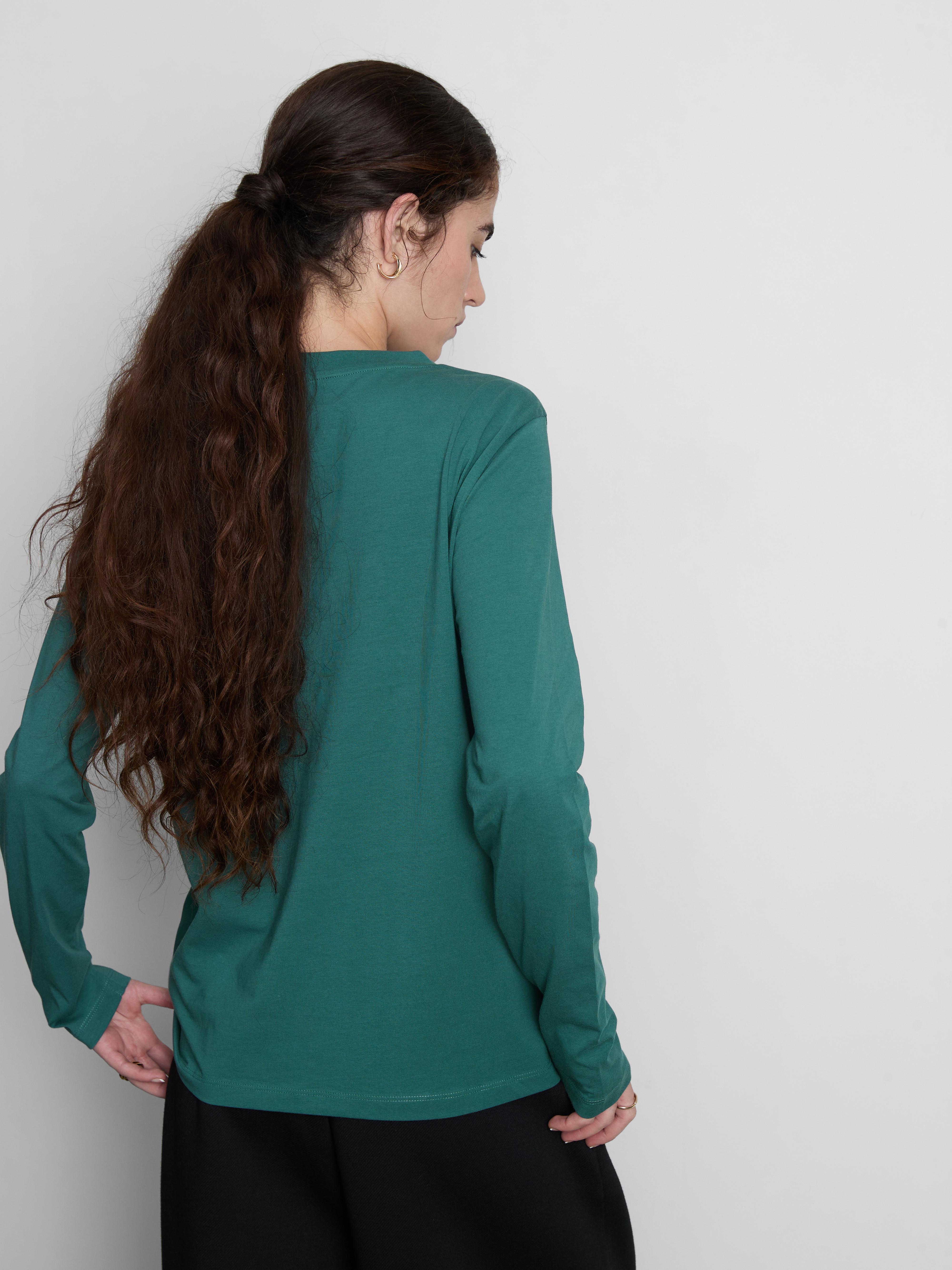 Camiseta de algodón básica con cuello redondo