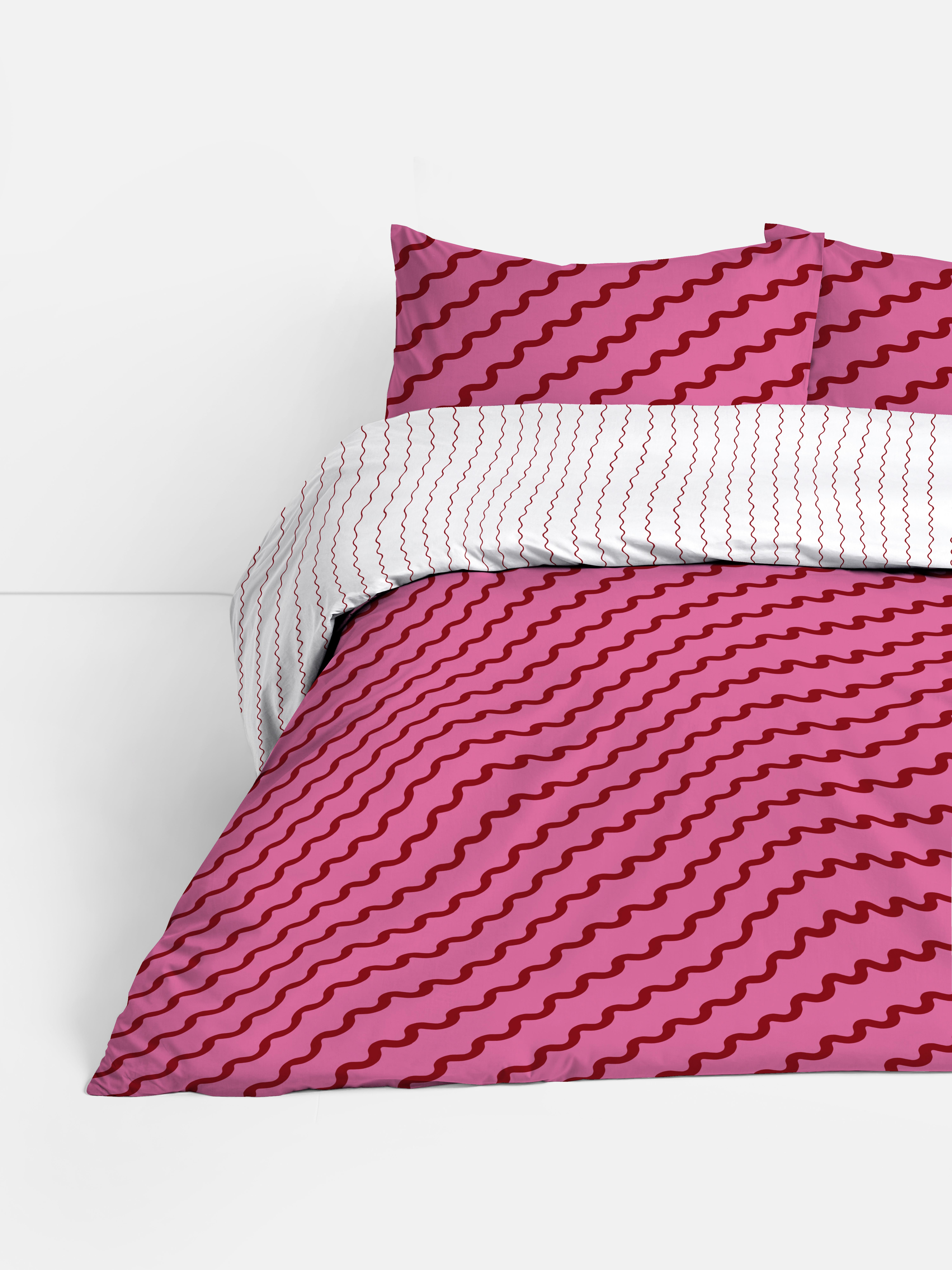 Reversible Squiggle Stripe Double Duvet Cover Set