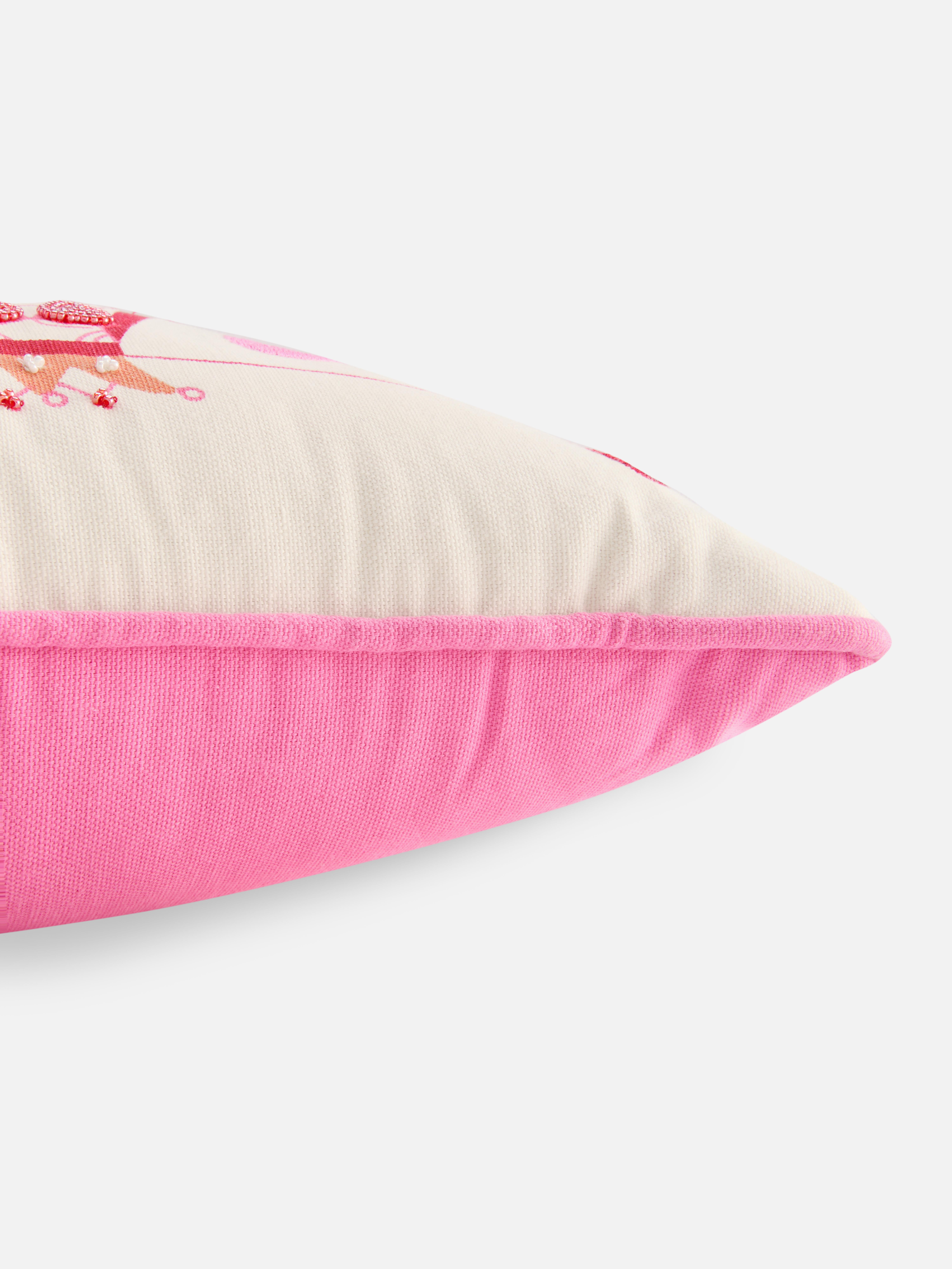 Queen Of Hearts Rectangular Cushion