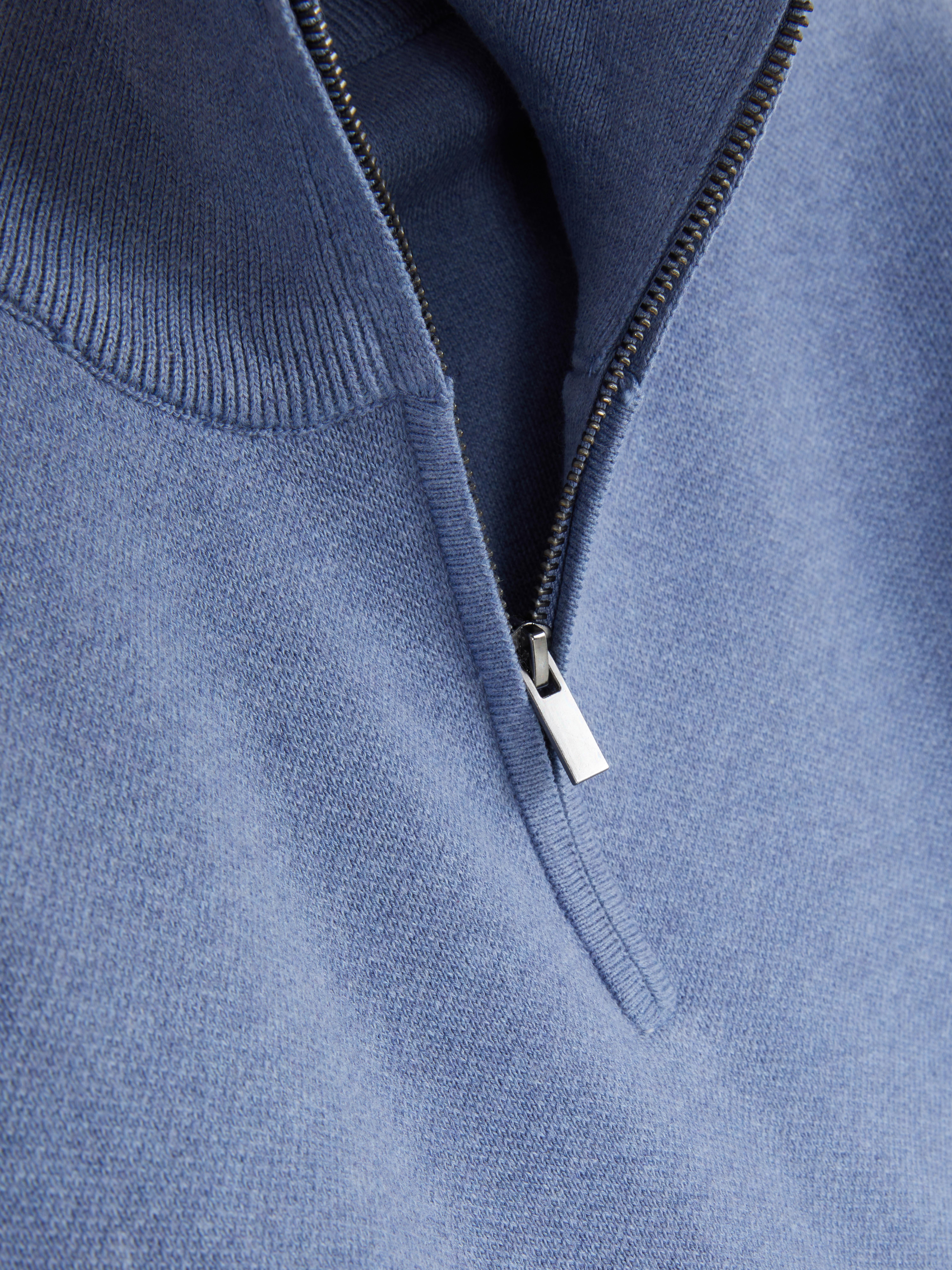 Pull à col cheminée zippé