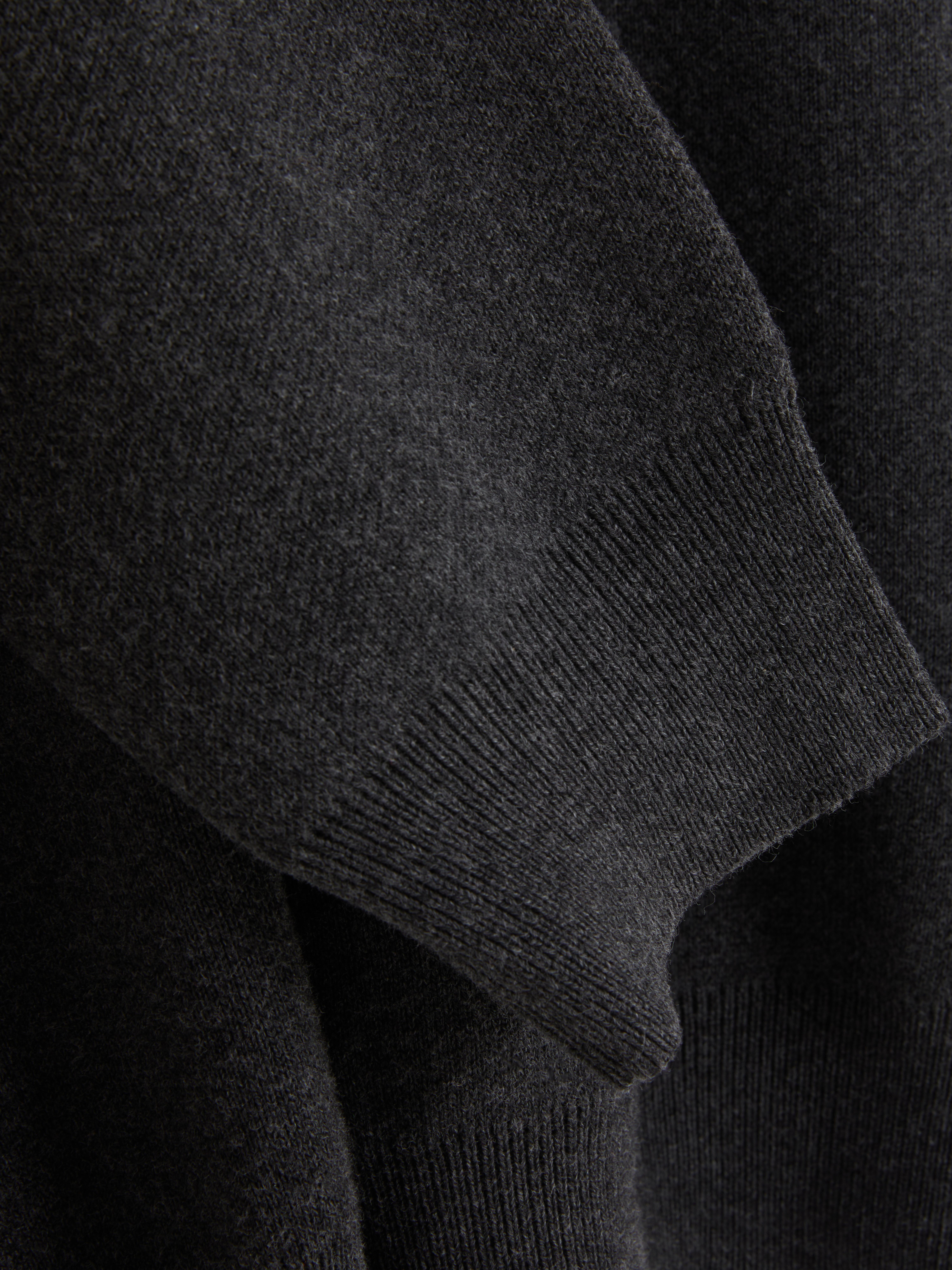Pull à col cheminée zippé