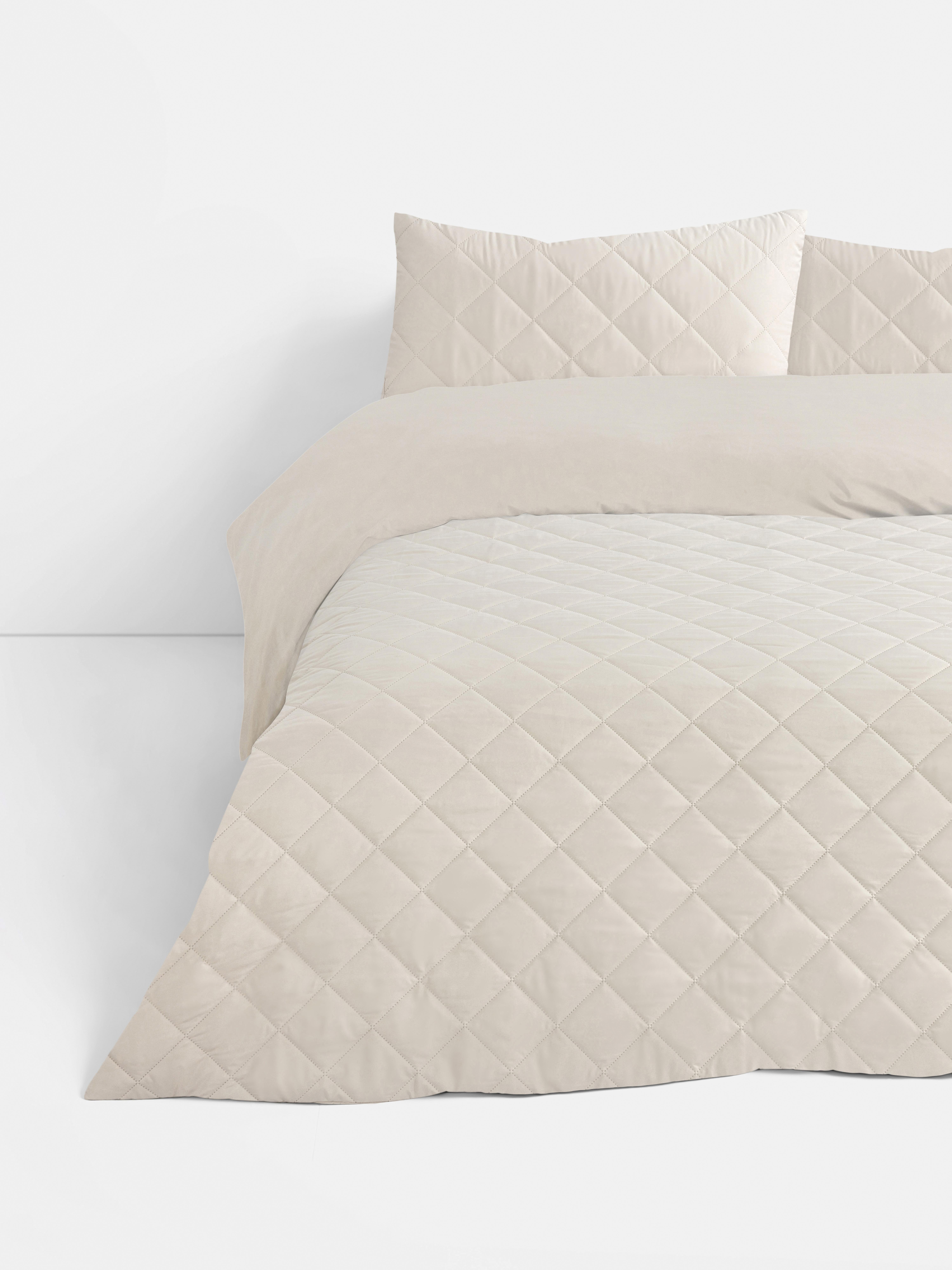 Pinsonic Diamond King Duvet Cover Set