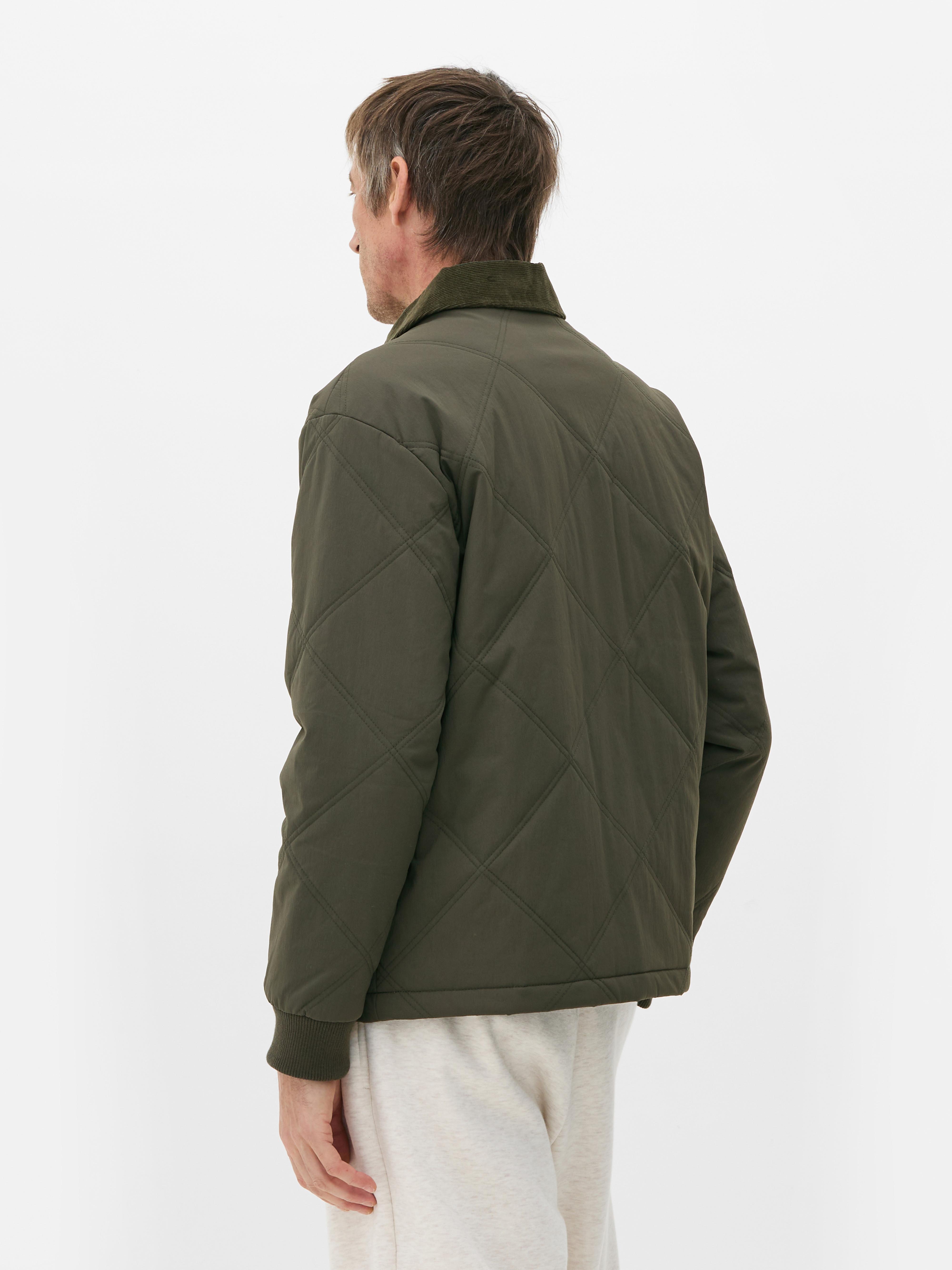 Pufferjacke mit Rautensteppung