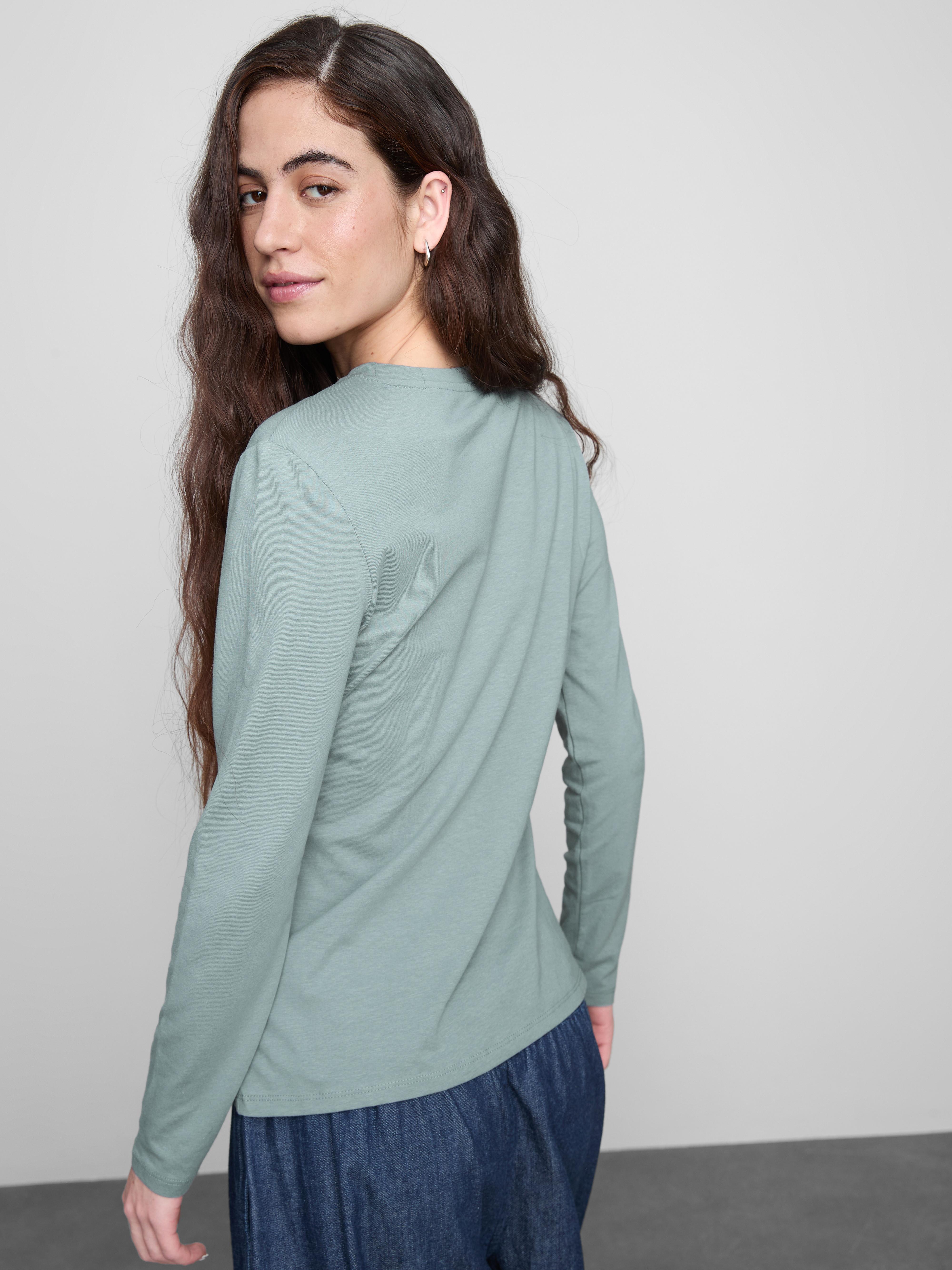 Women's Light Green Stretch Crew Neck Top
