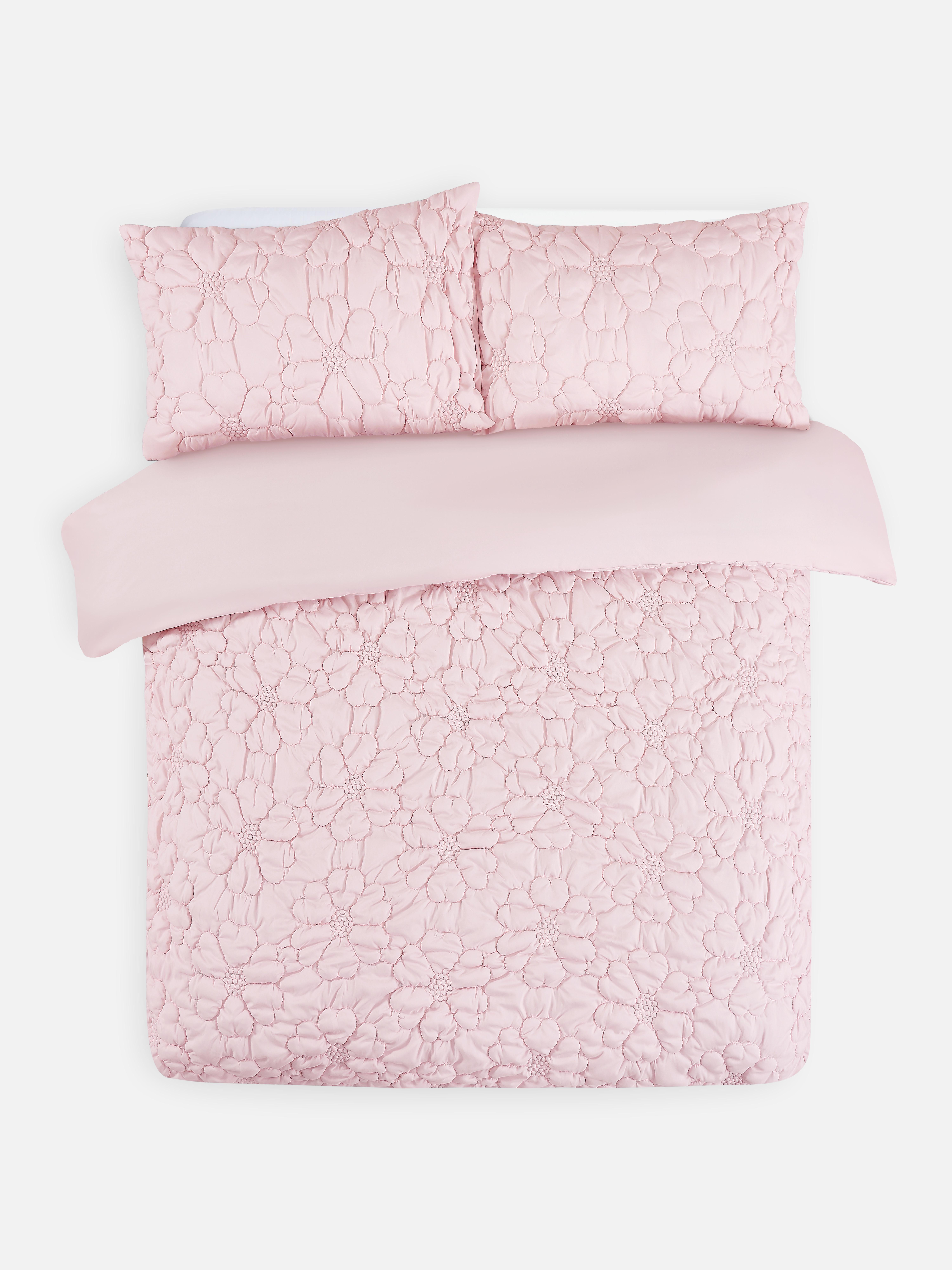 Bettwäscheset mit voluminösem Blumenmuster, Doppelbett