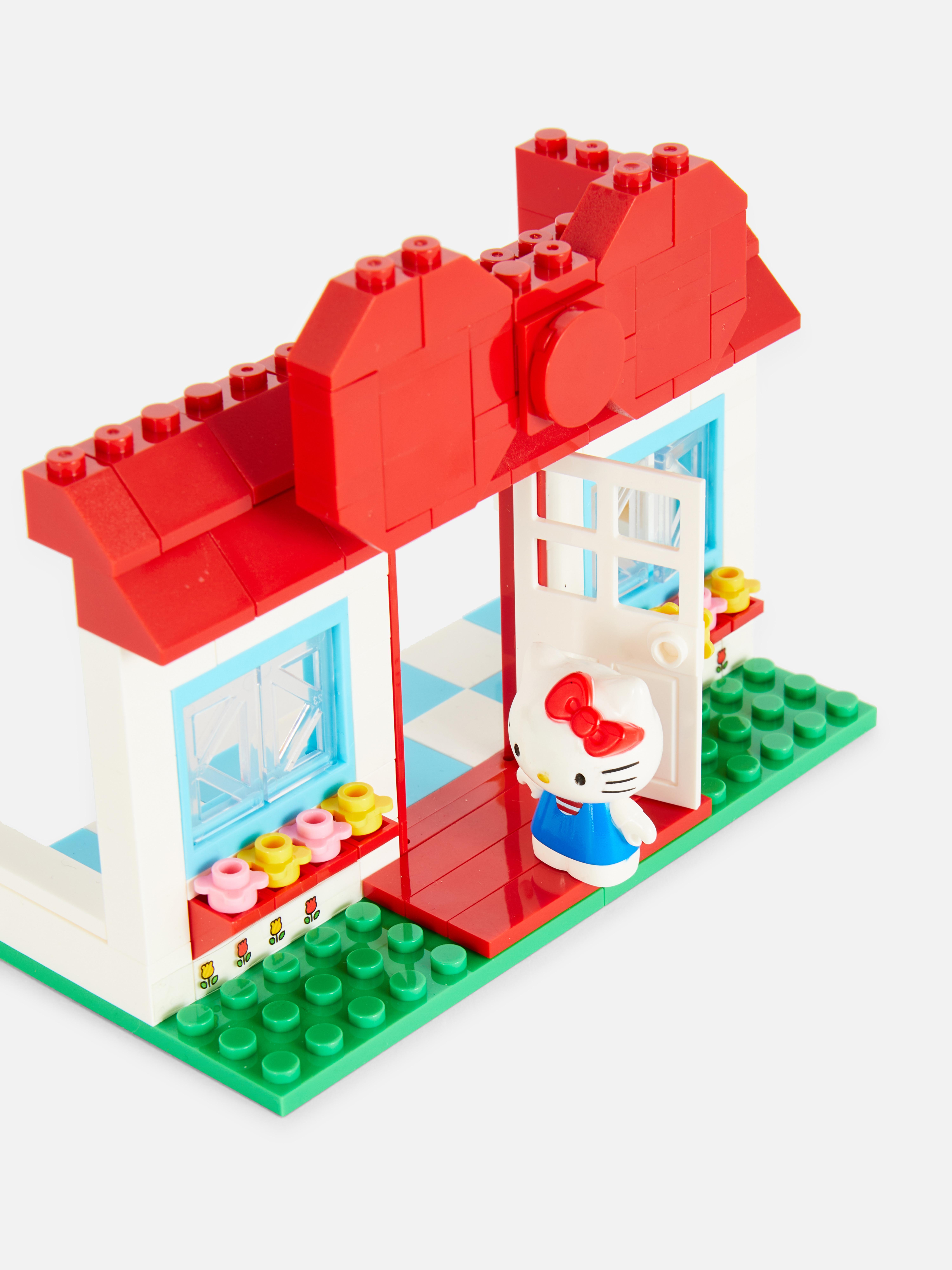 Hello Kitty Building Block House