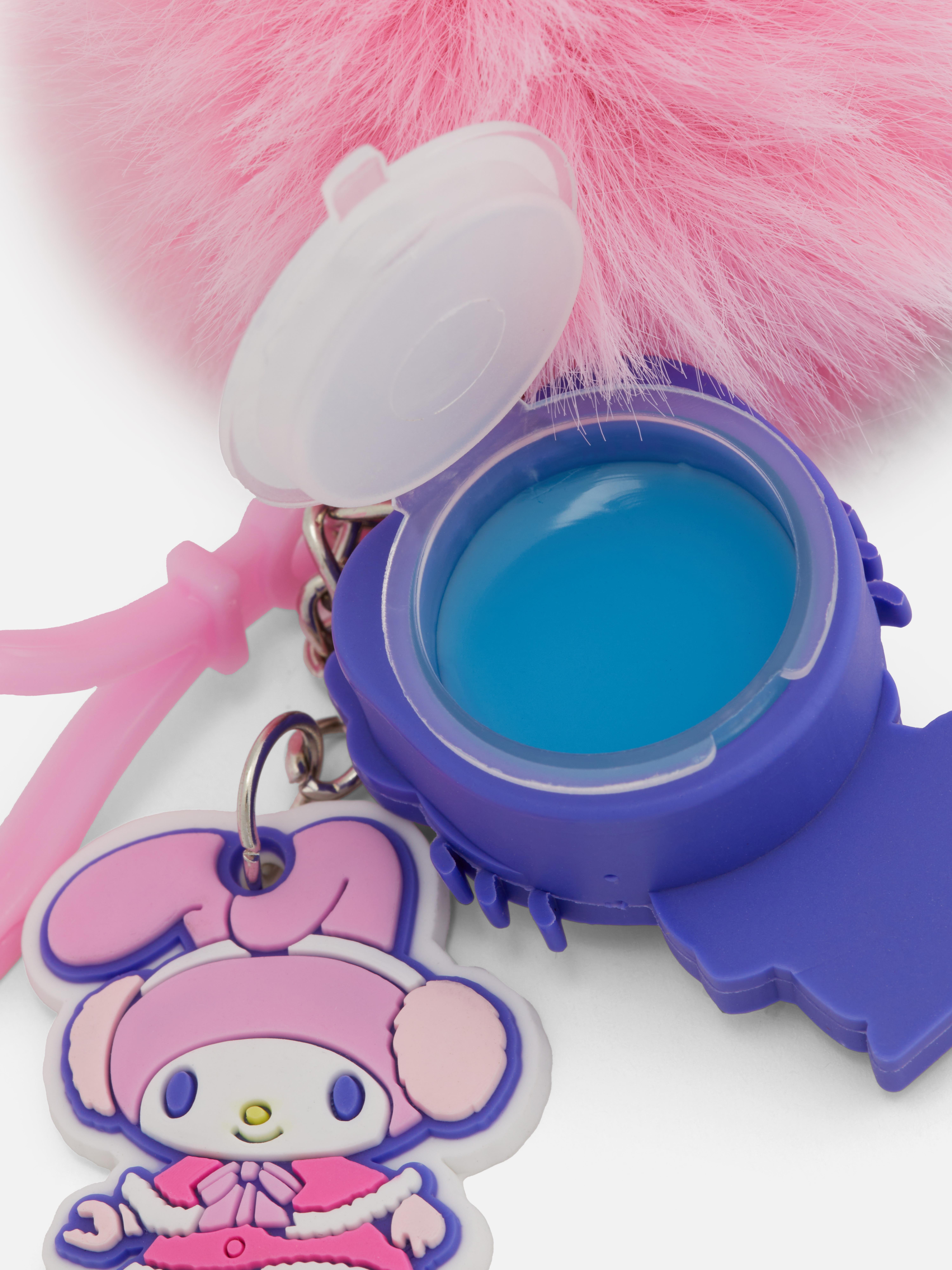 Brelok z balsamem do ust i postaciami Hello Kitty