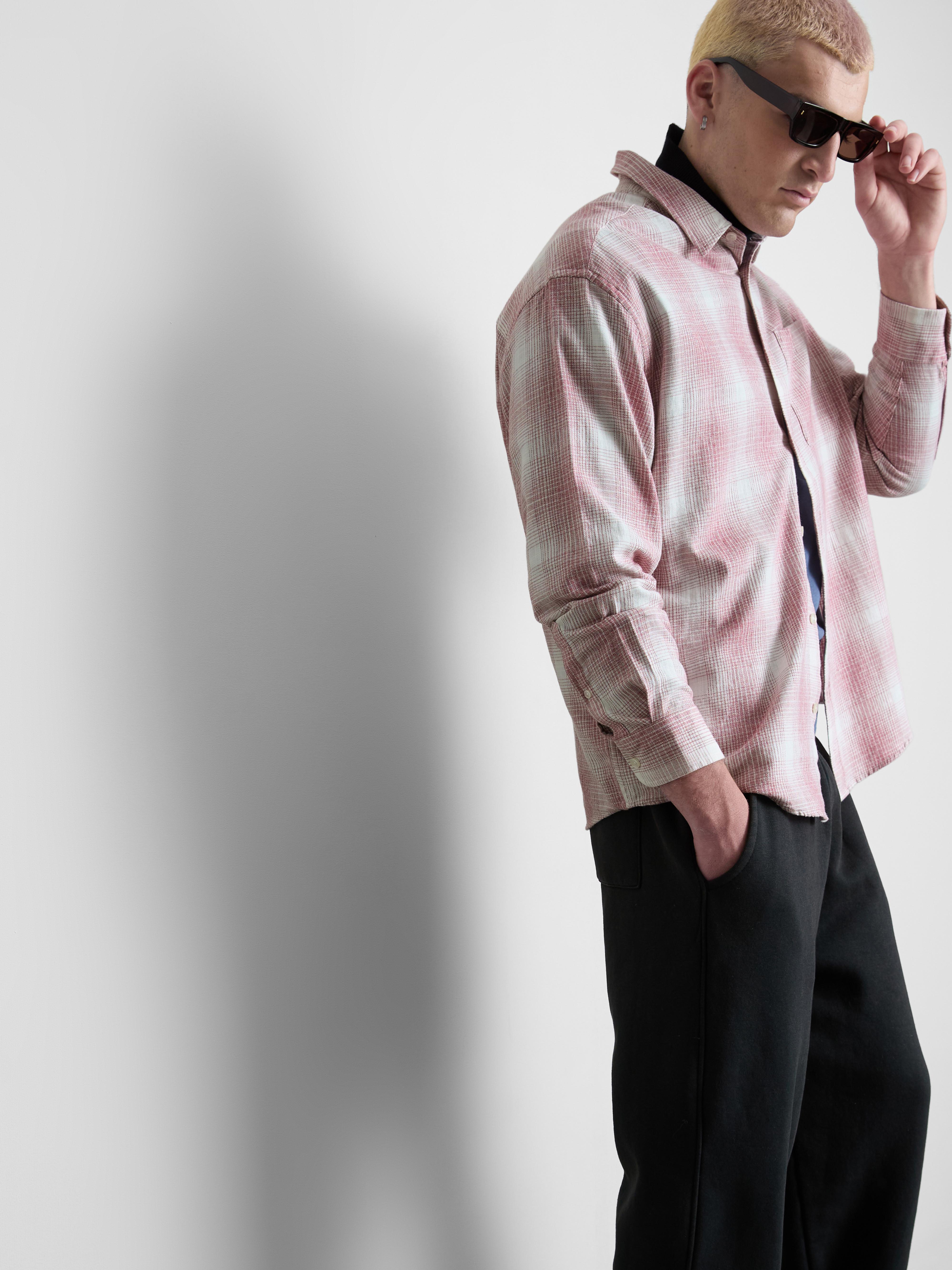 Men's Pink Textured Check Long Sleeved Shirt