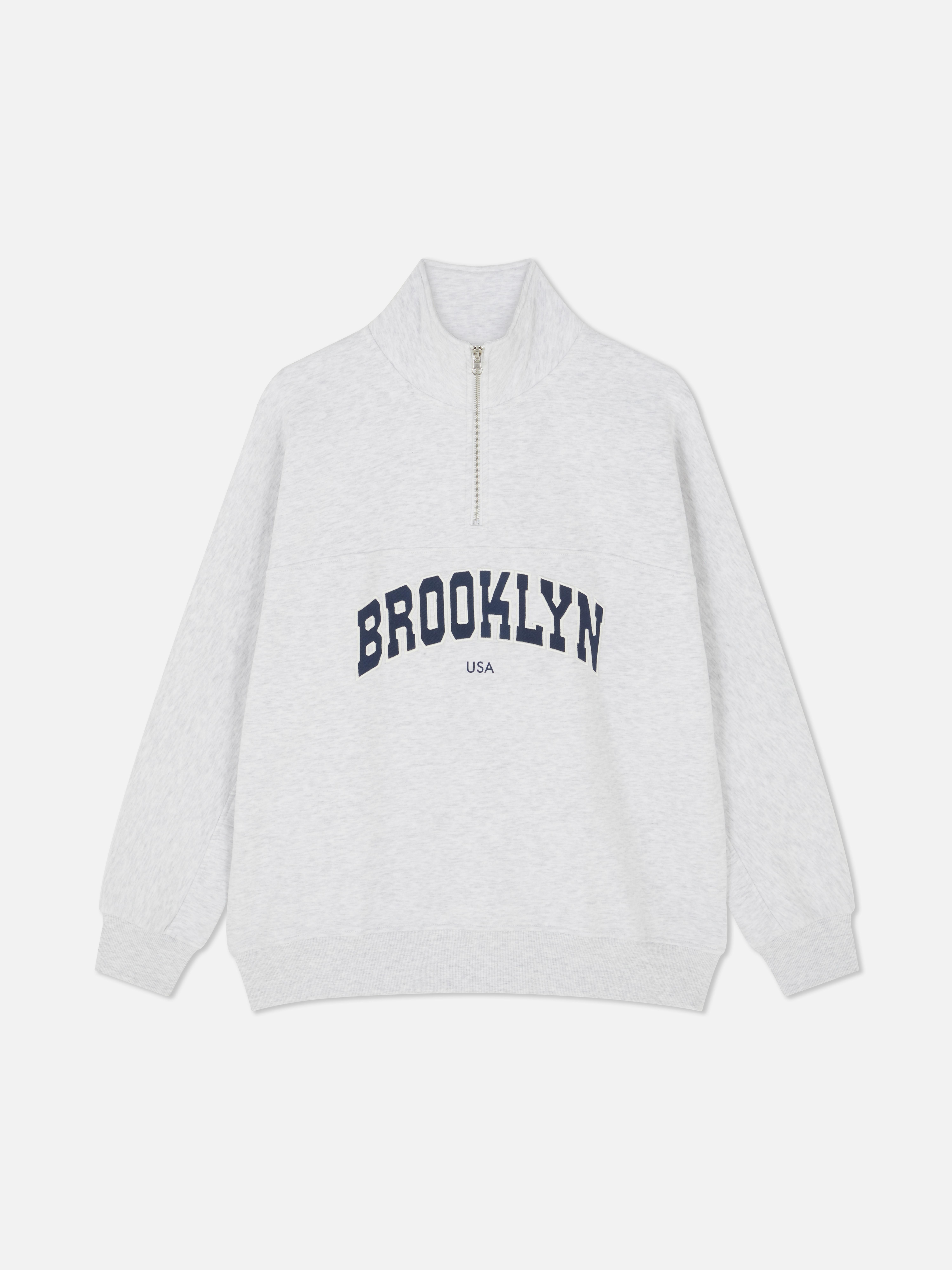 Sweatshirt mit halbem Reißverschluss und Brooklyn-Print