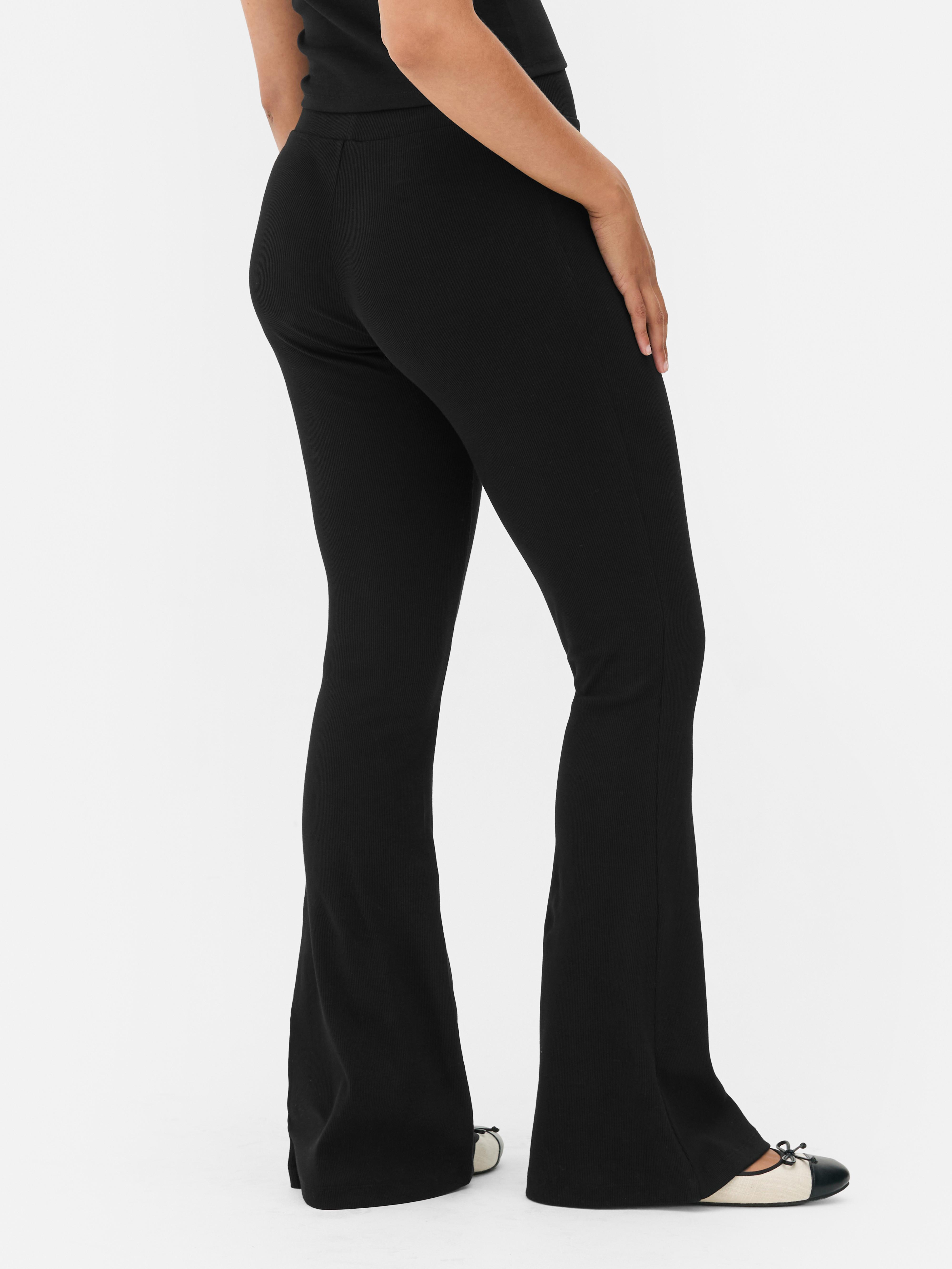 Leggings acanalados de campana