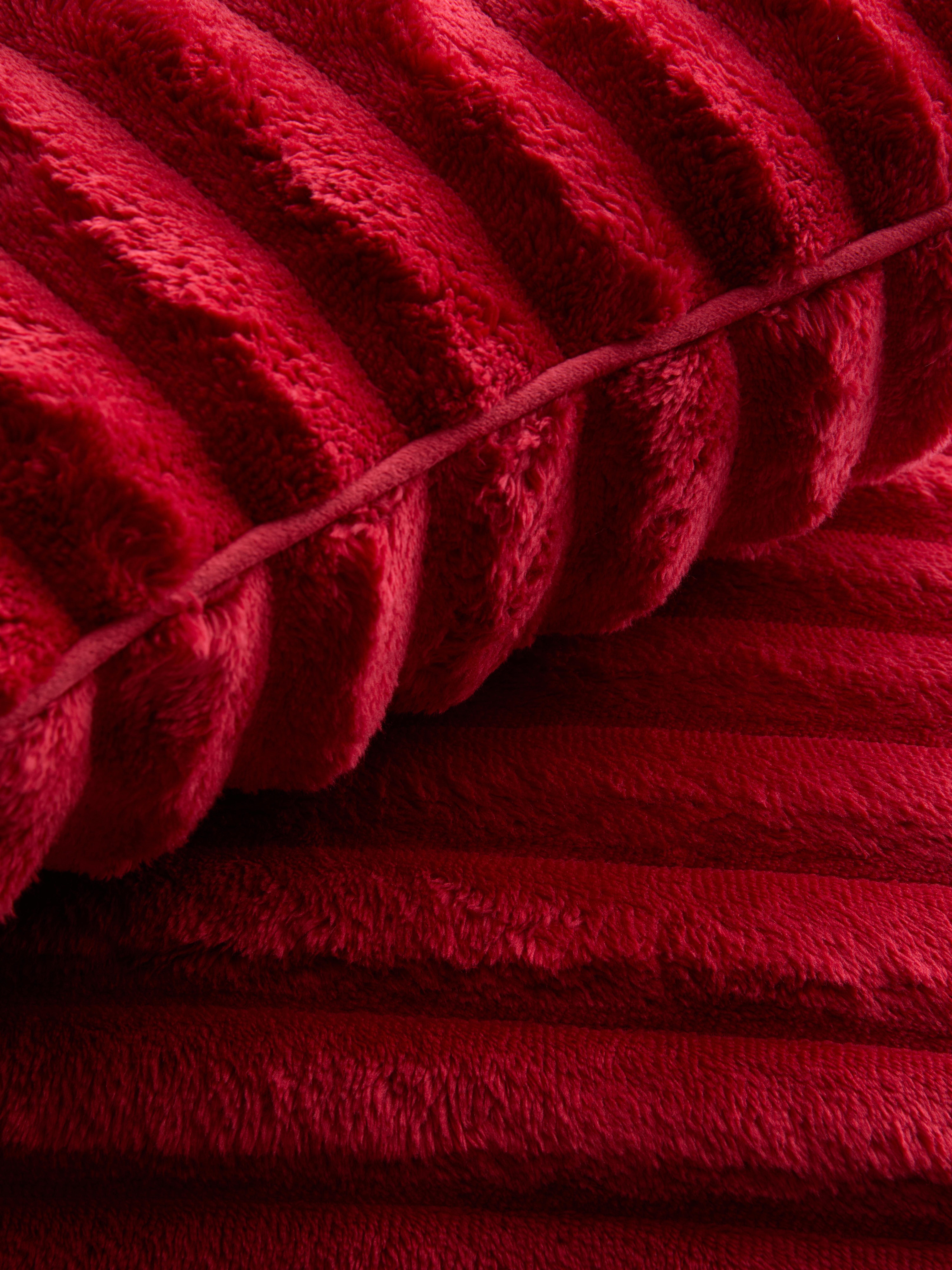 Lot de 2 grands coussins côtelés