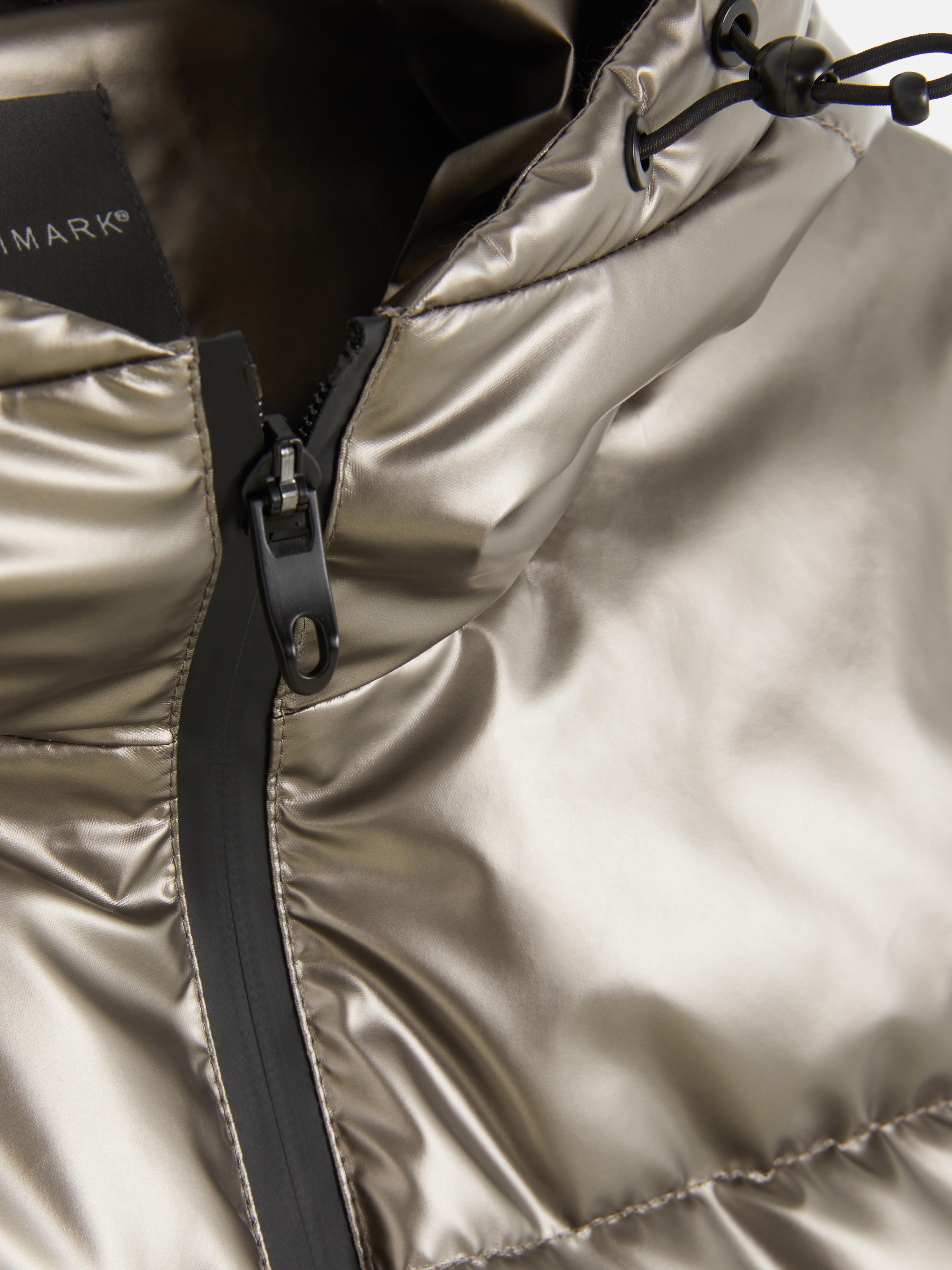 Schimmernde Pufferjacke