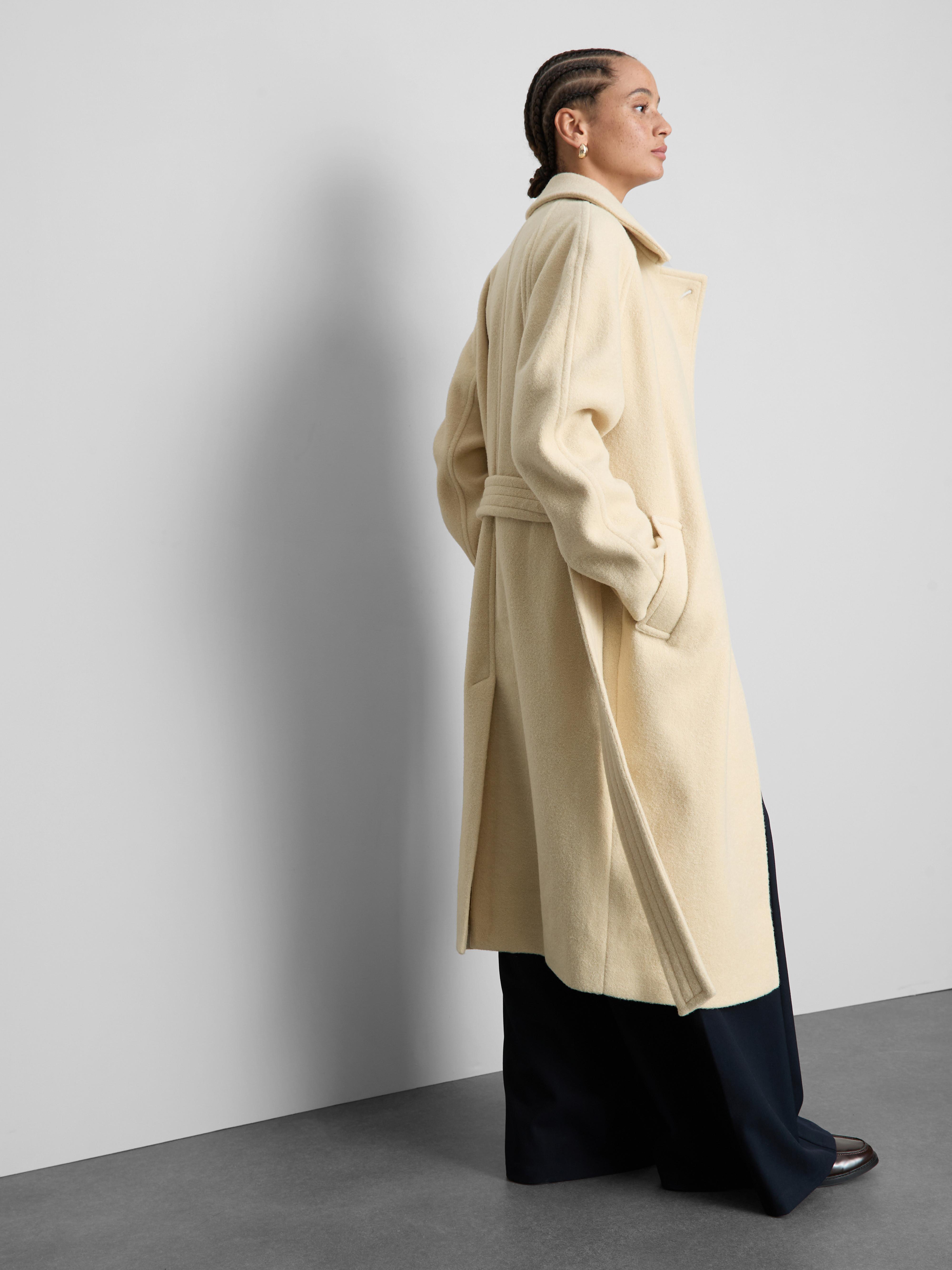 Manteau long à ceinture Paula Echevarría