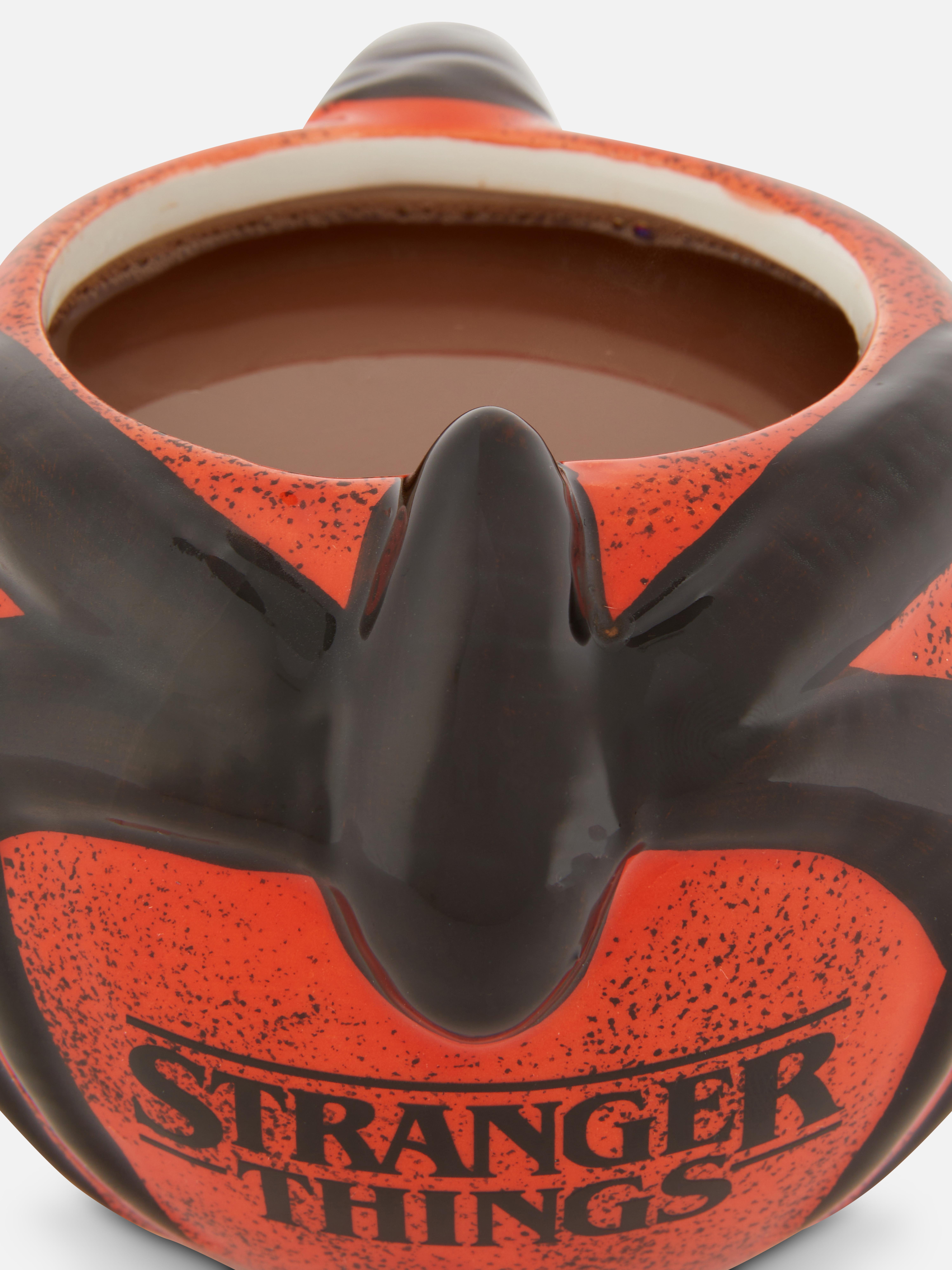 Taza del Desuellamentes de Stranger Things