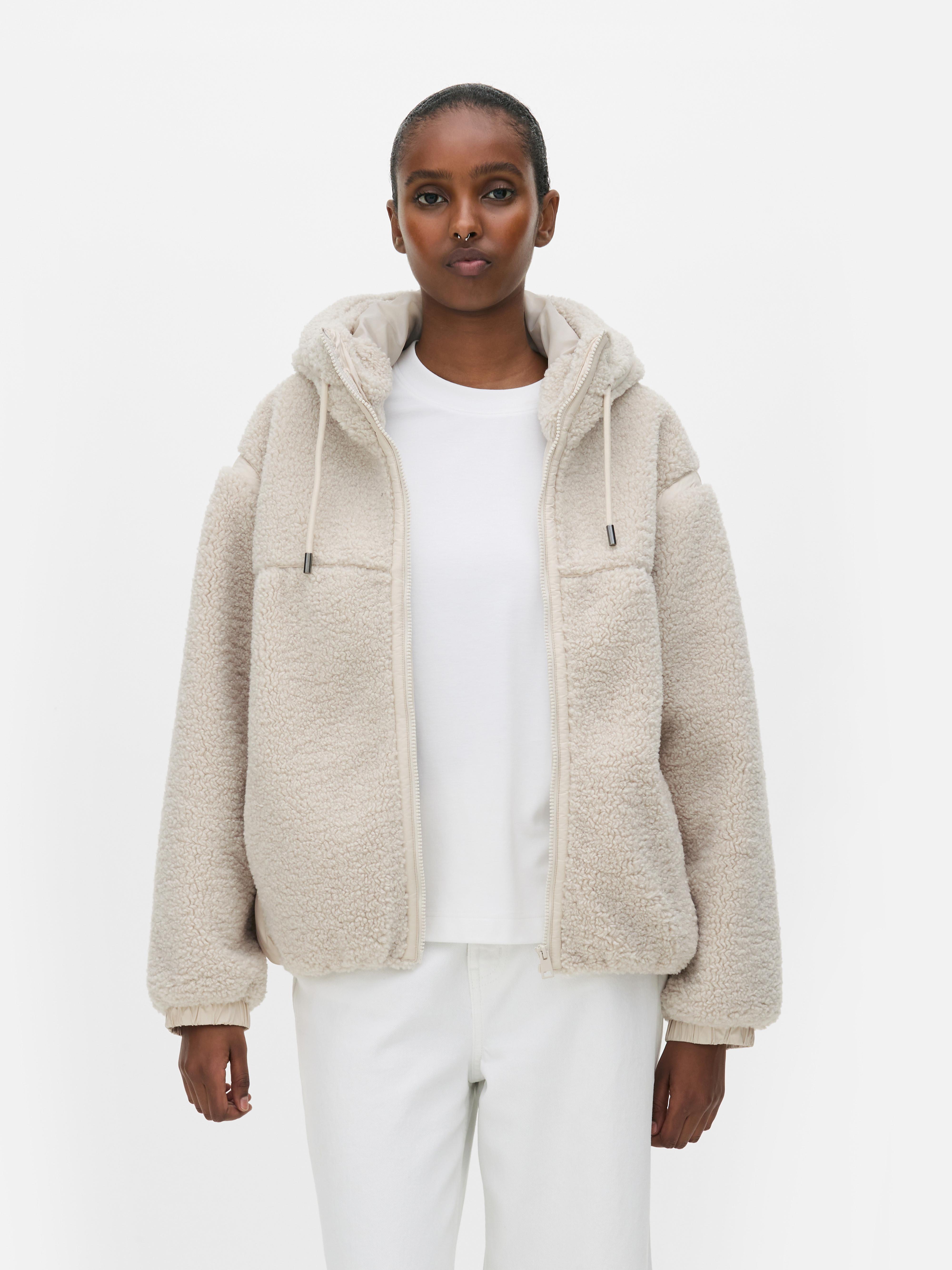 Sudadera de borrego con capucha y acolchado
