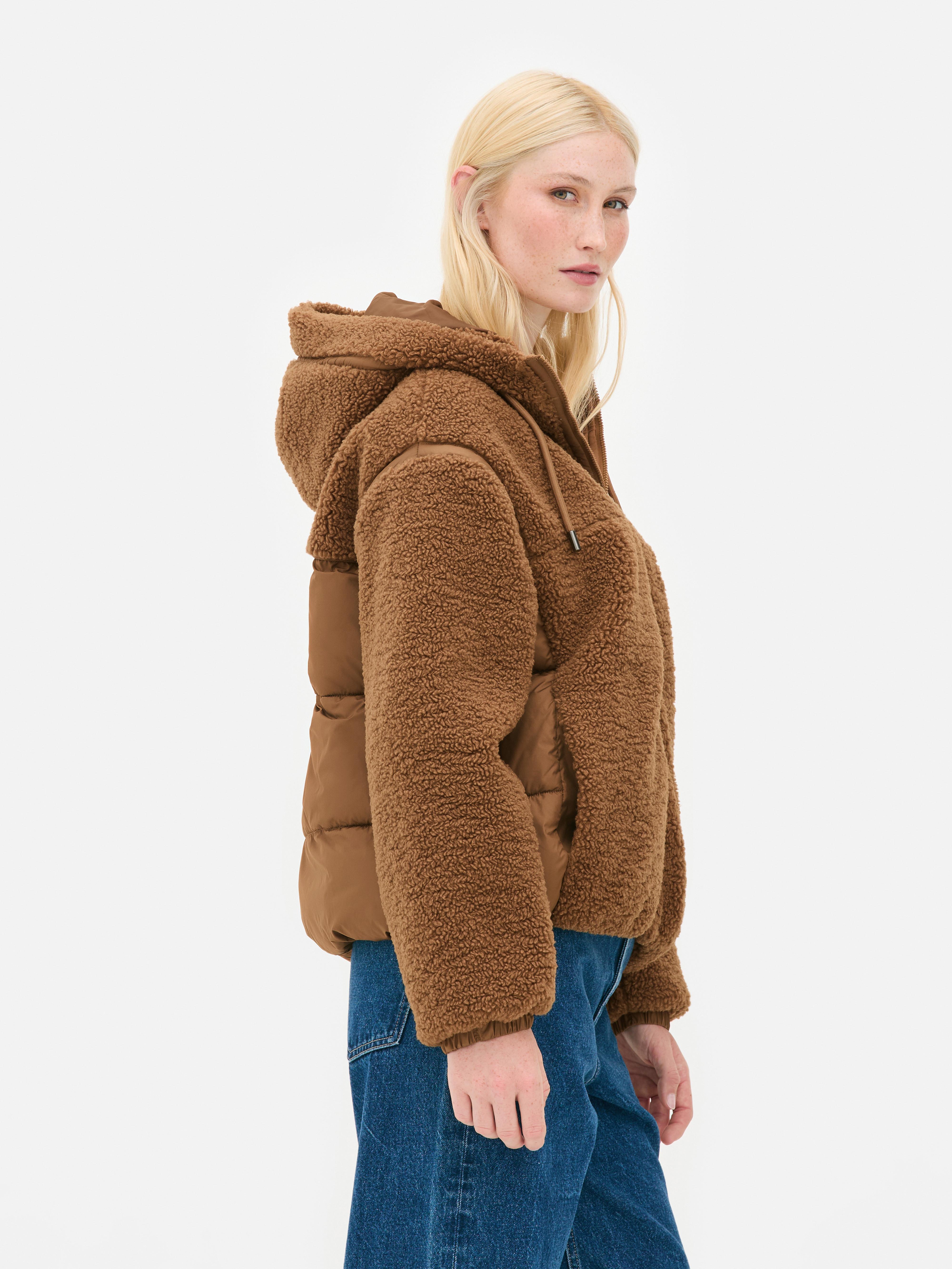 Sudadera de borrego con capucha y acolchado
