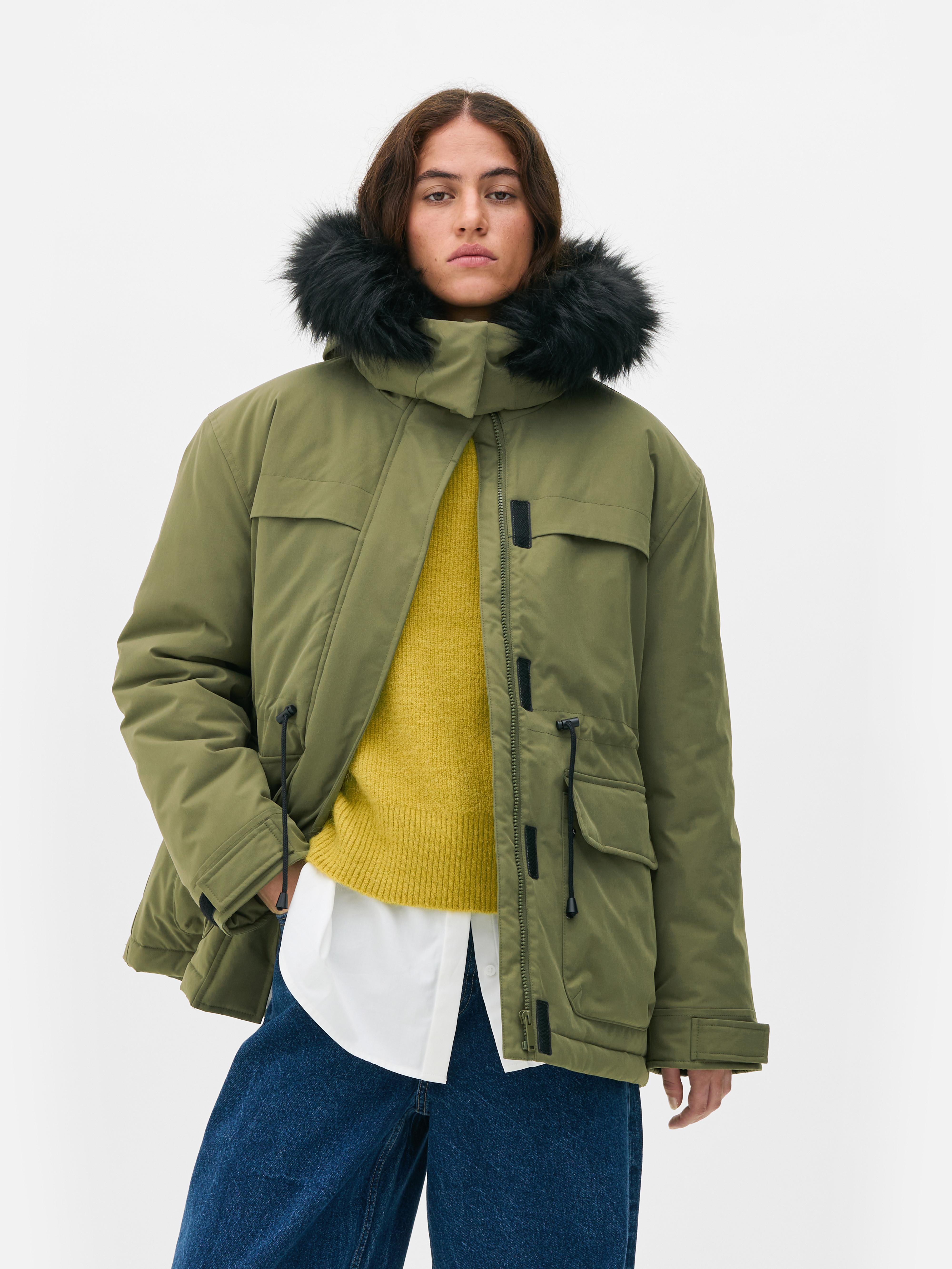 Parka s kapucí