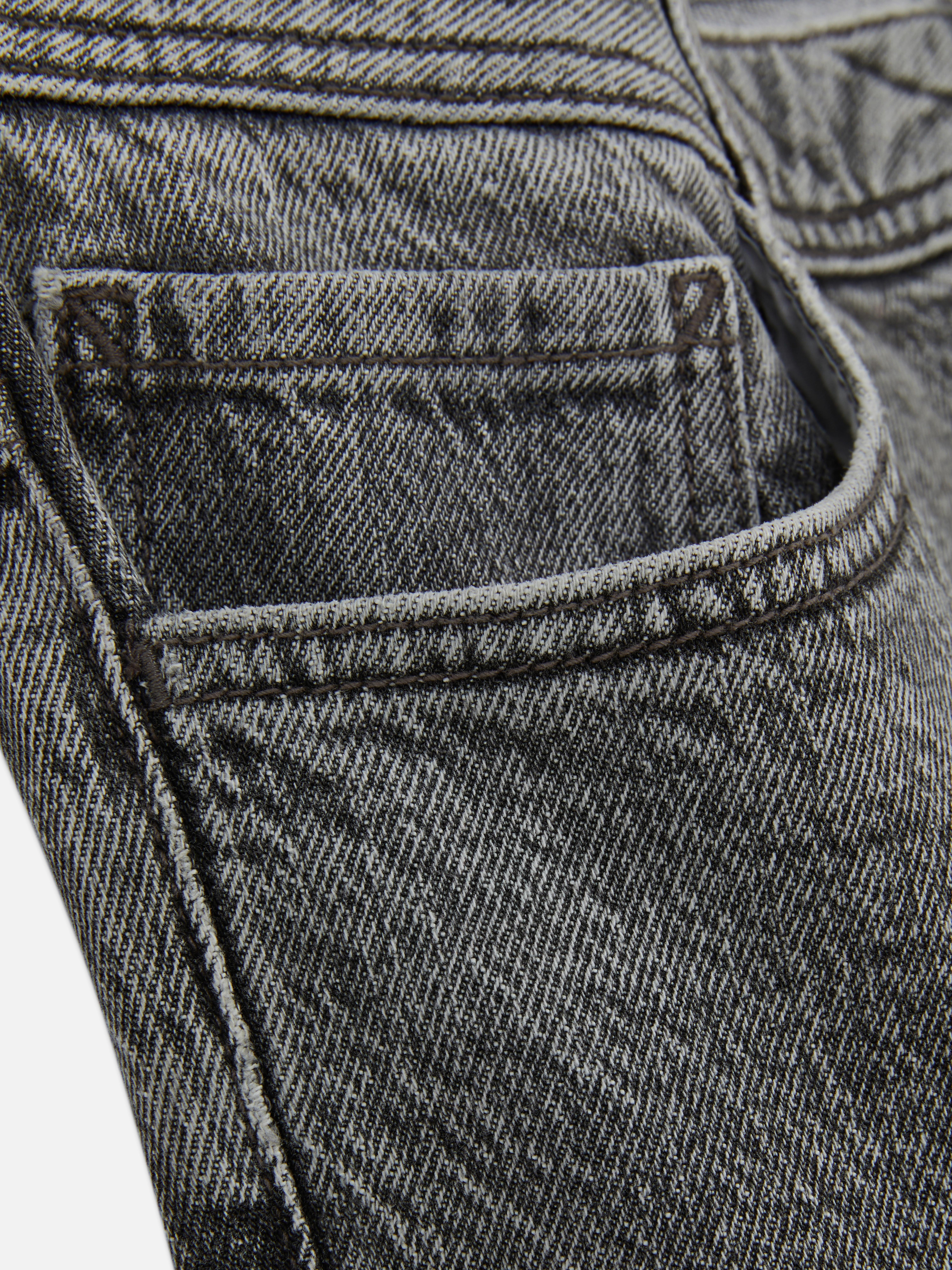 Jeans met halfhoge taille en rechte pijpen