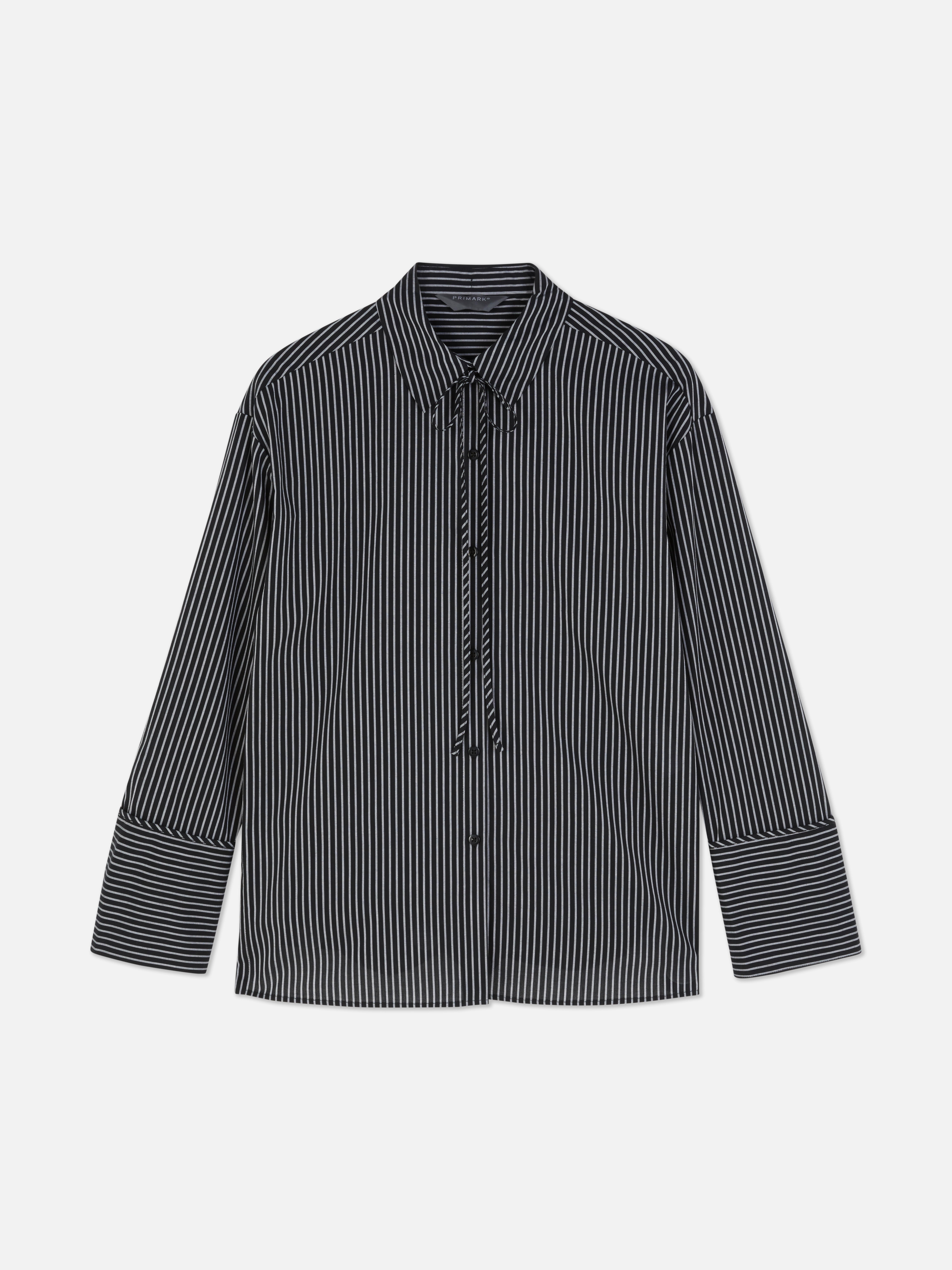 Camicia laccetto al collo Colleen Atwood X Mercoledì