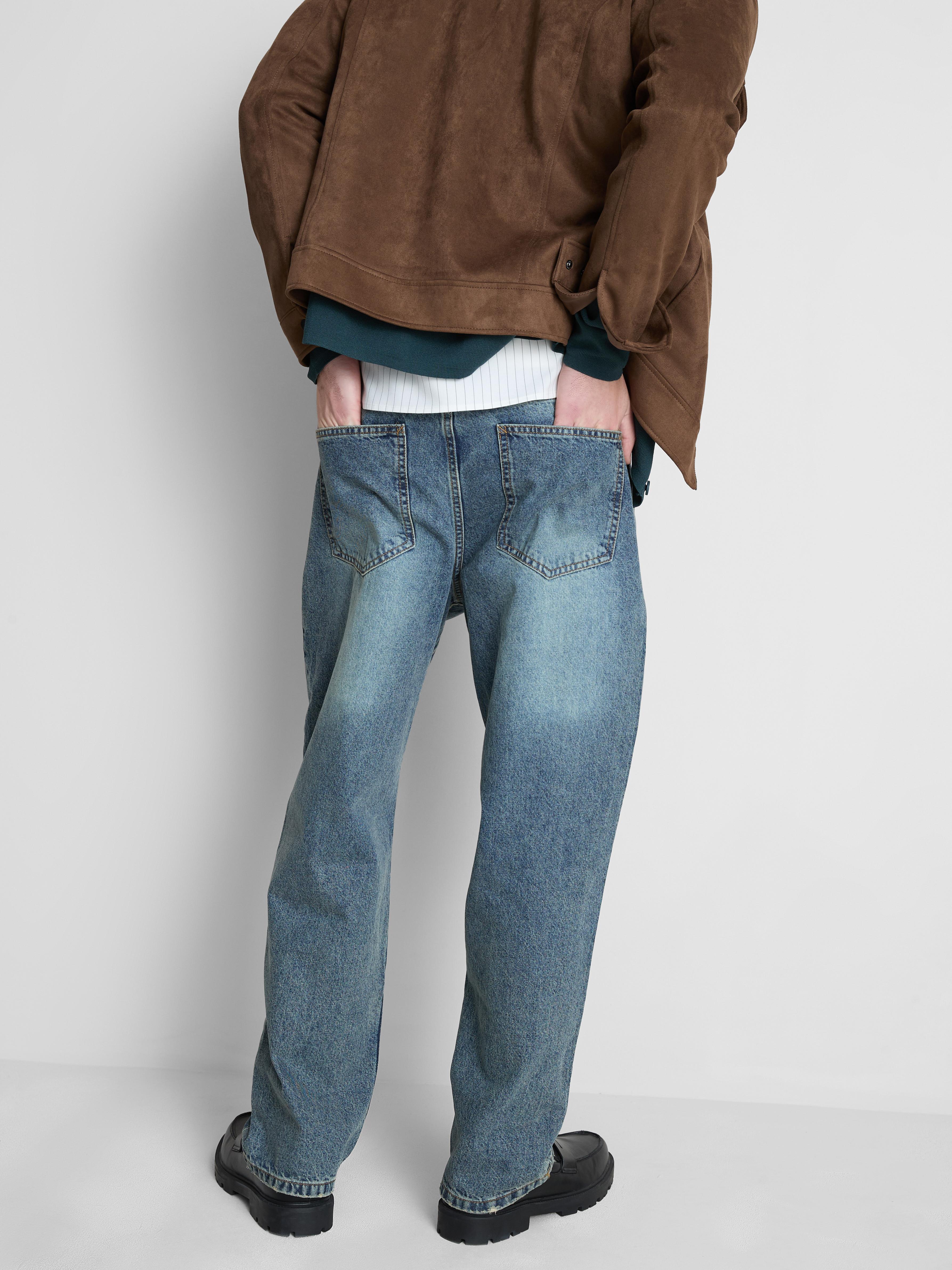 Relaxte jeans met rechte pijpen en middelhoge taille