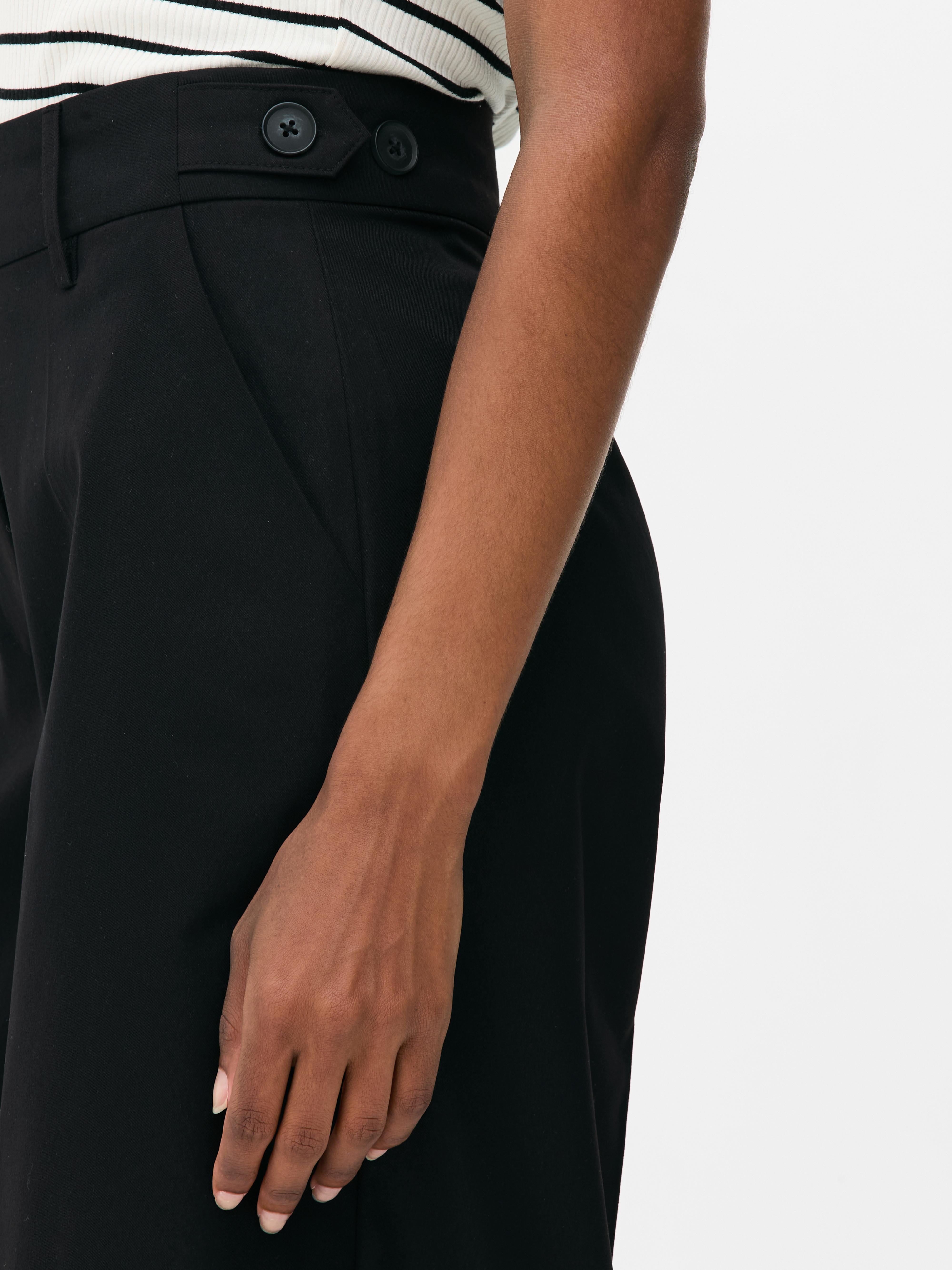 Pantaloni utility a gamba larga e vita media
