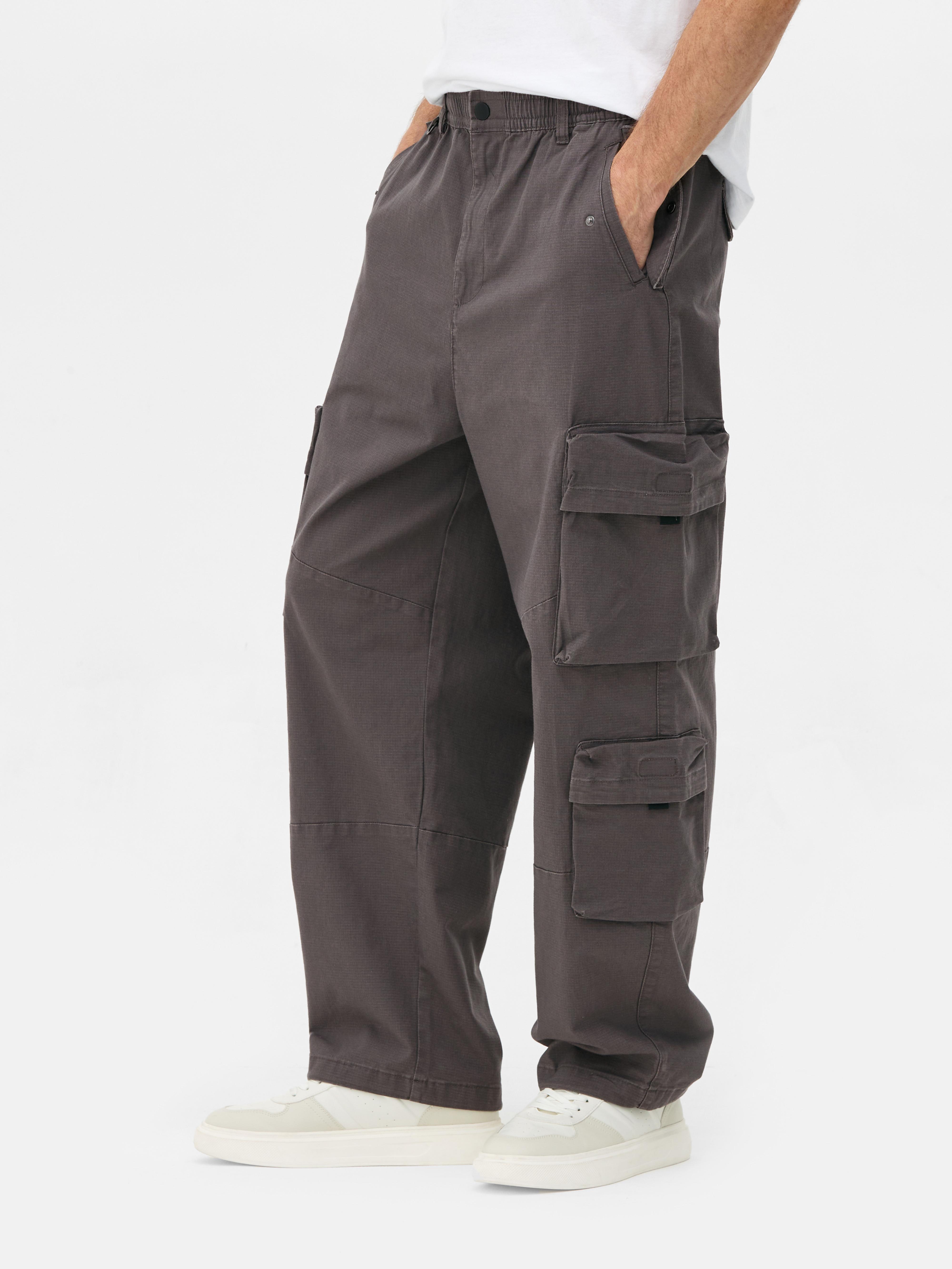 Cargohose mit mehreren Taschen