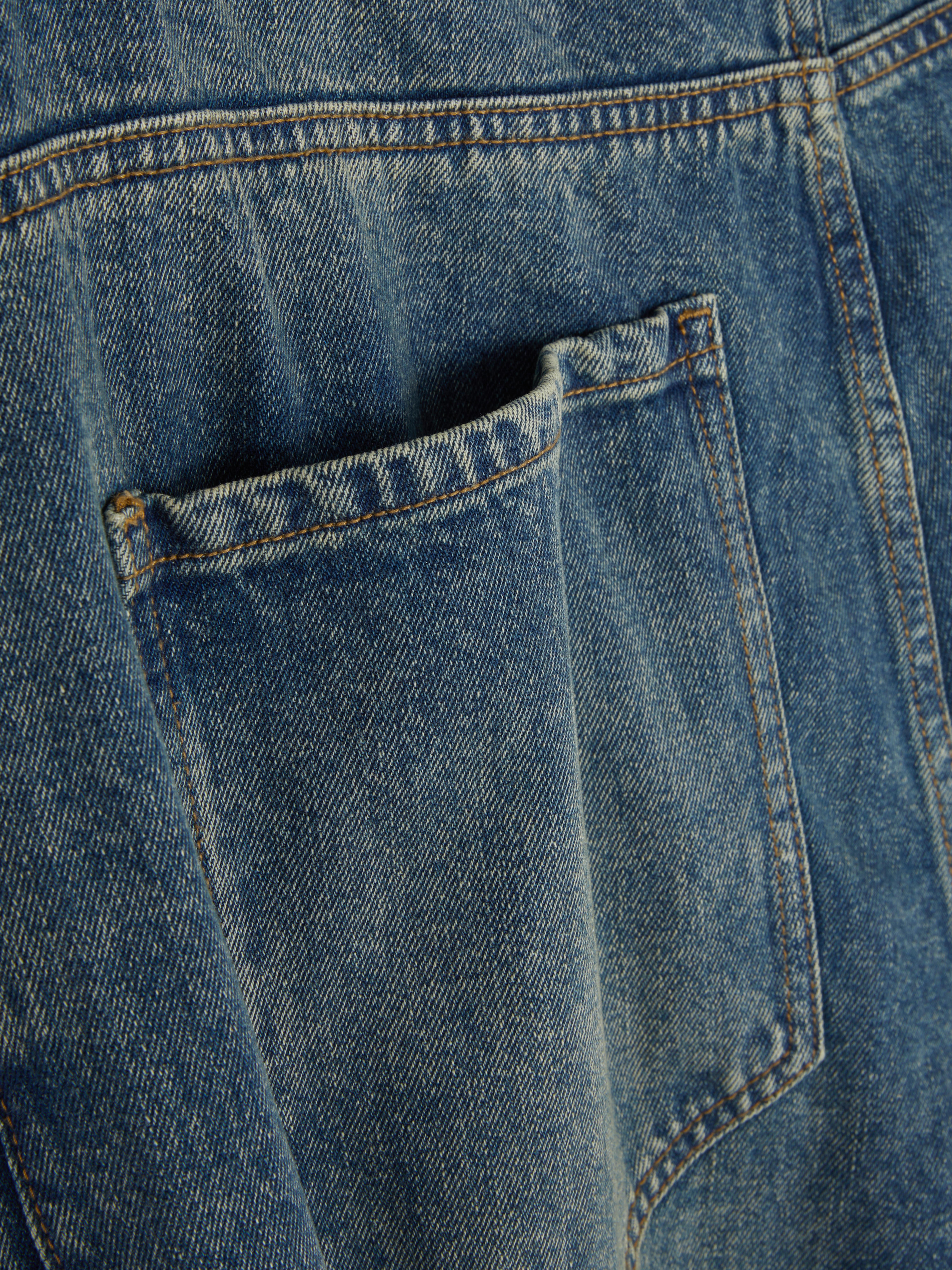Jean barrel taille basse