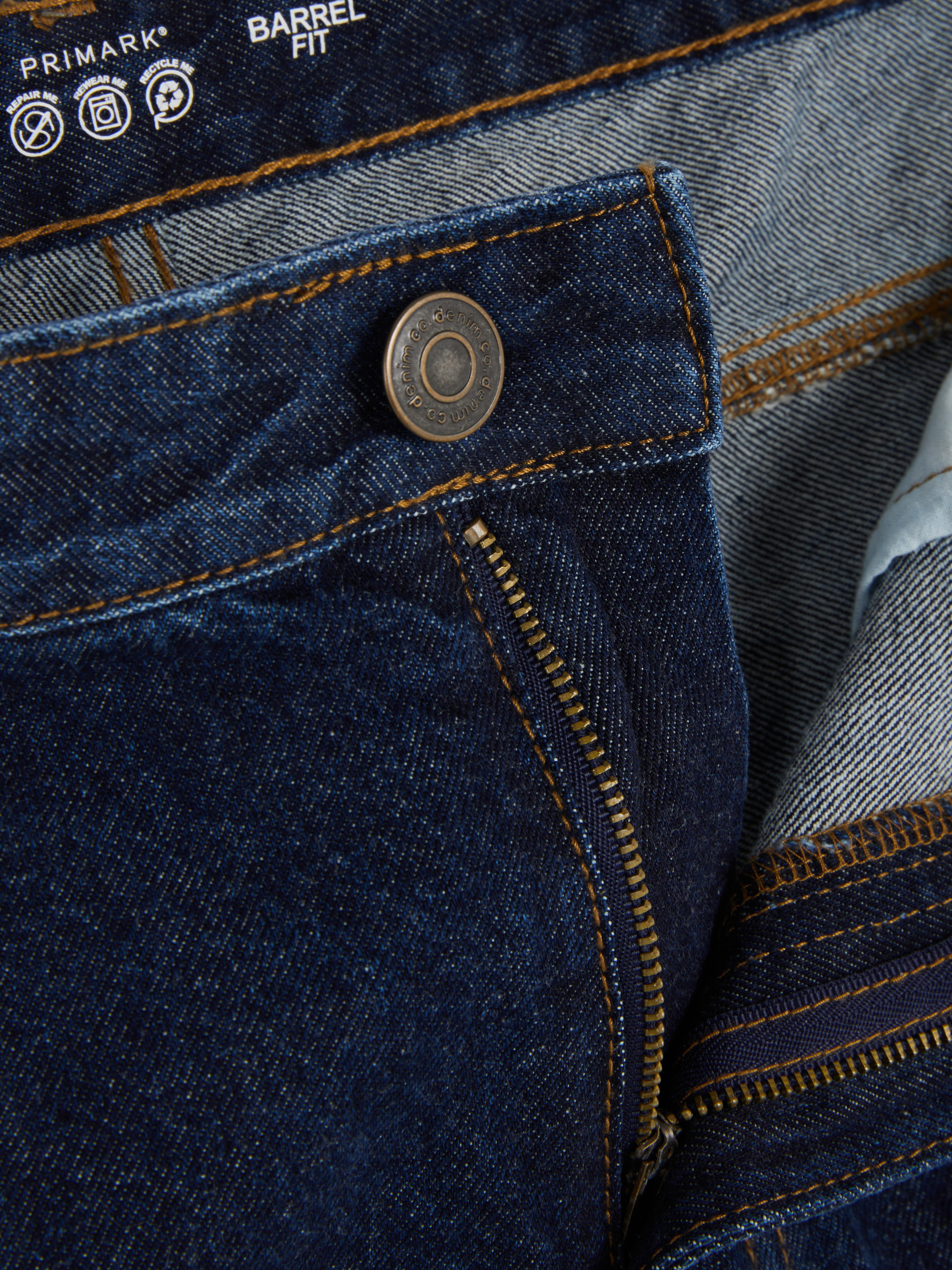 Jean barrel taille basse