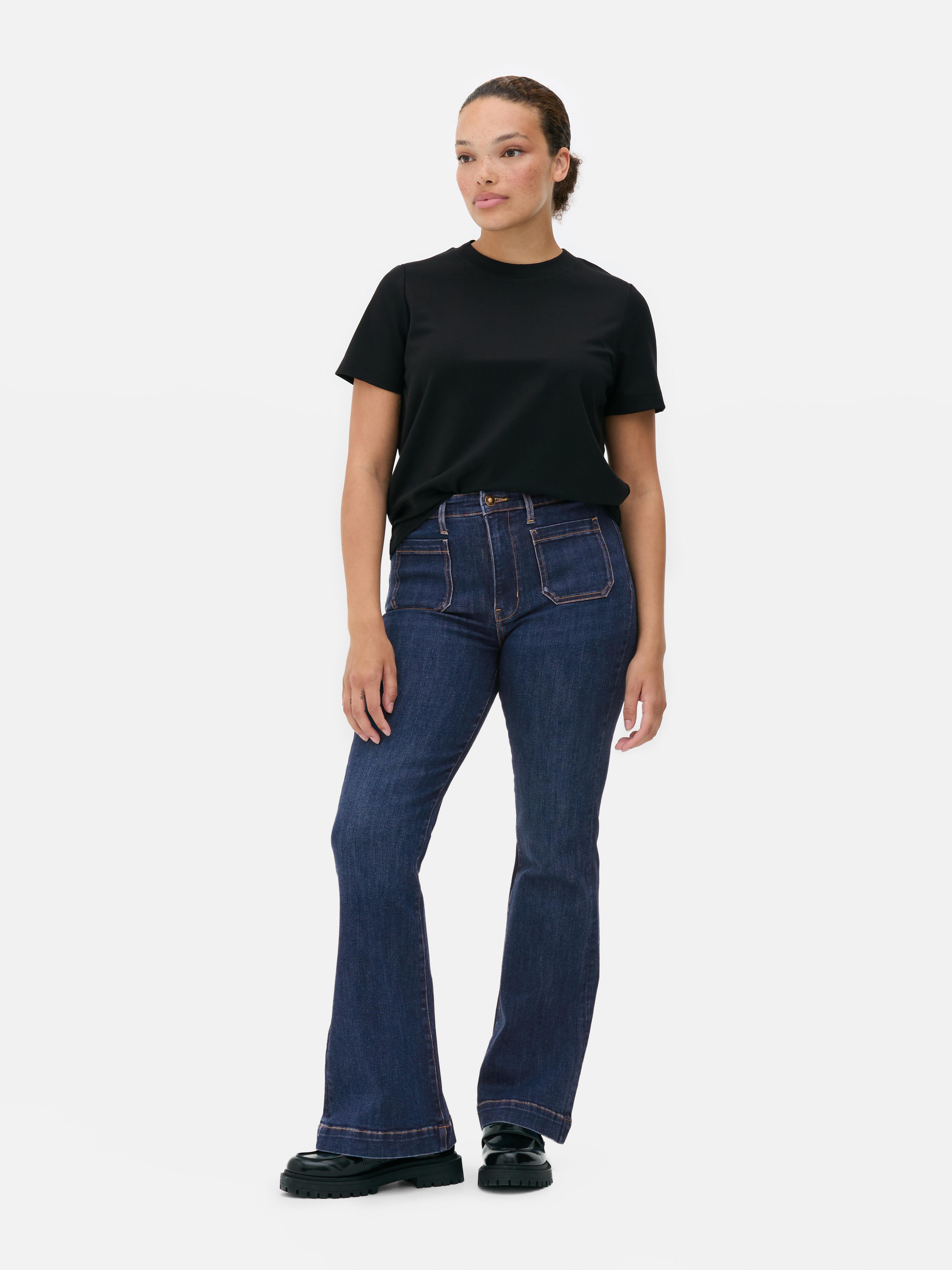 Patch Pocket Mid-Rise Flared Jeans
