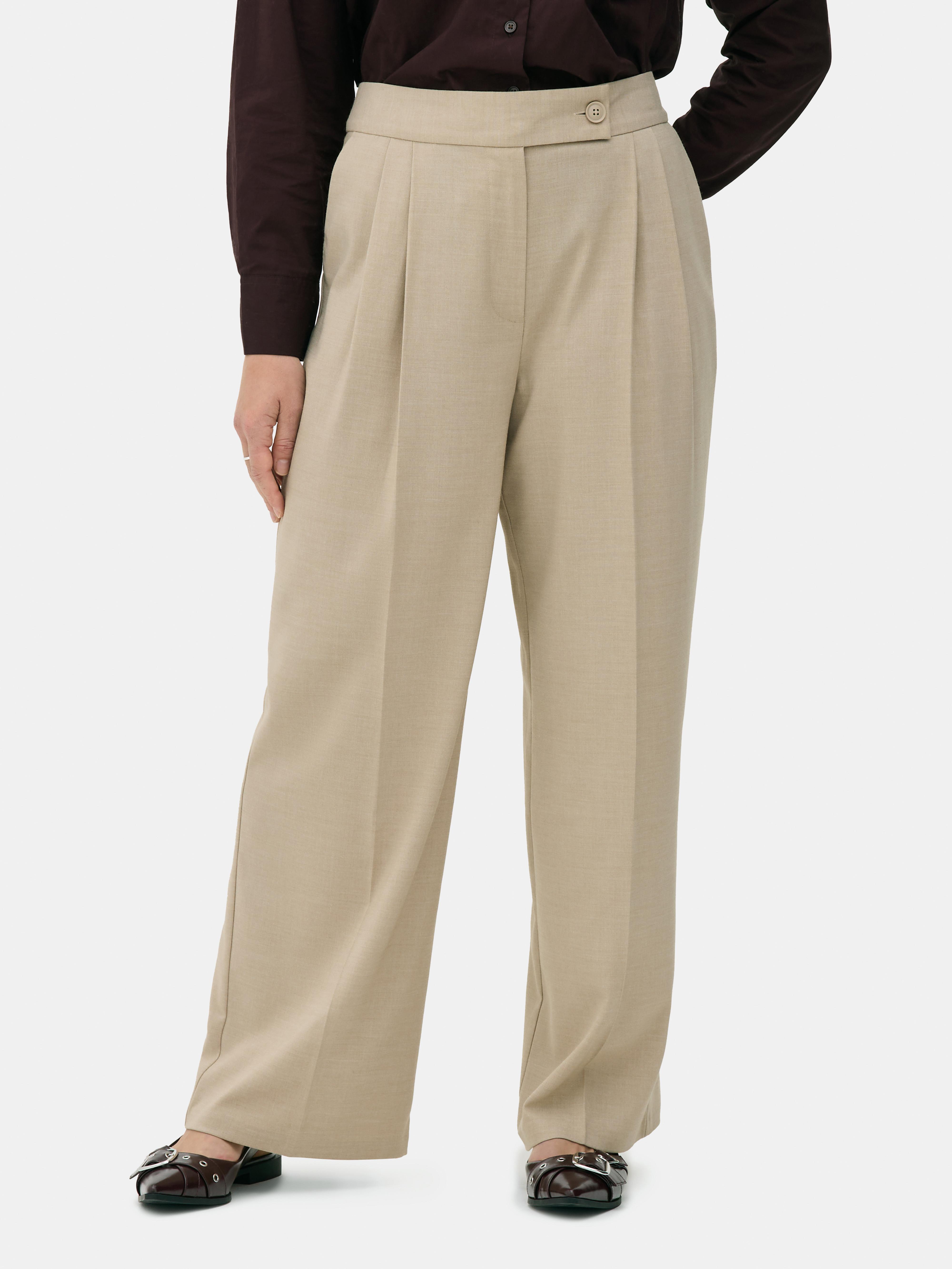 Pantalones plisados de talle medio