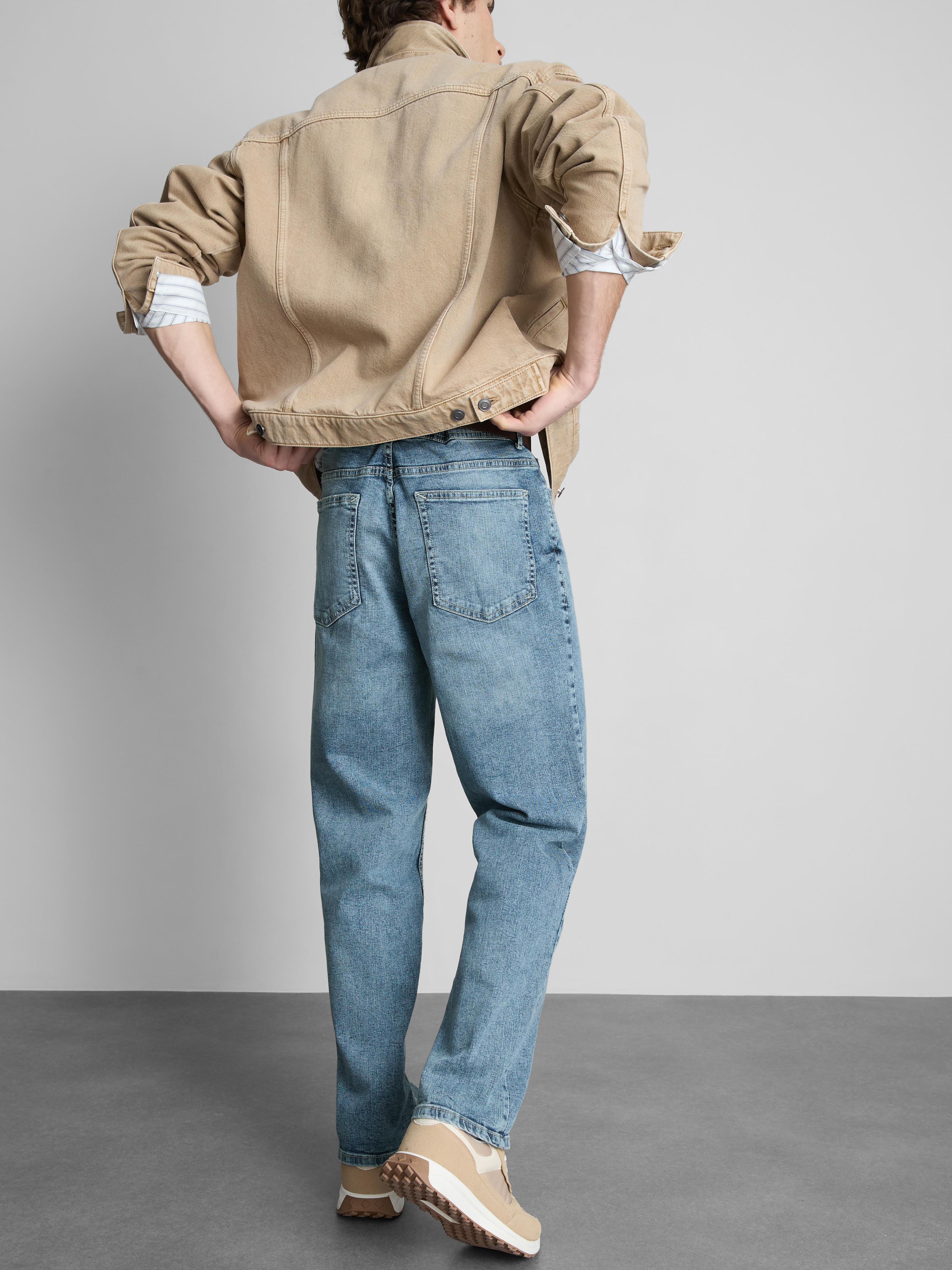 Egyenes szárú sztreccsfarmer