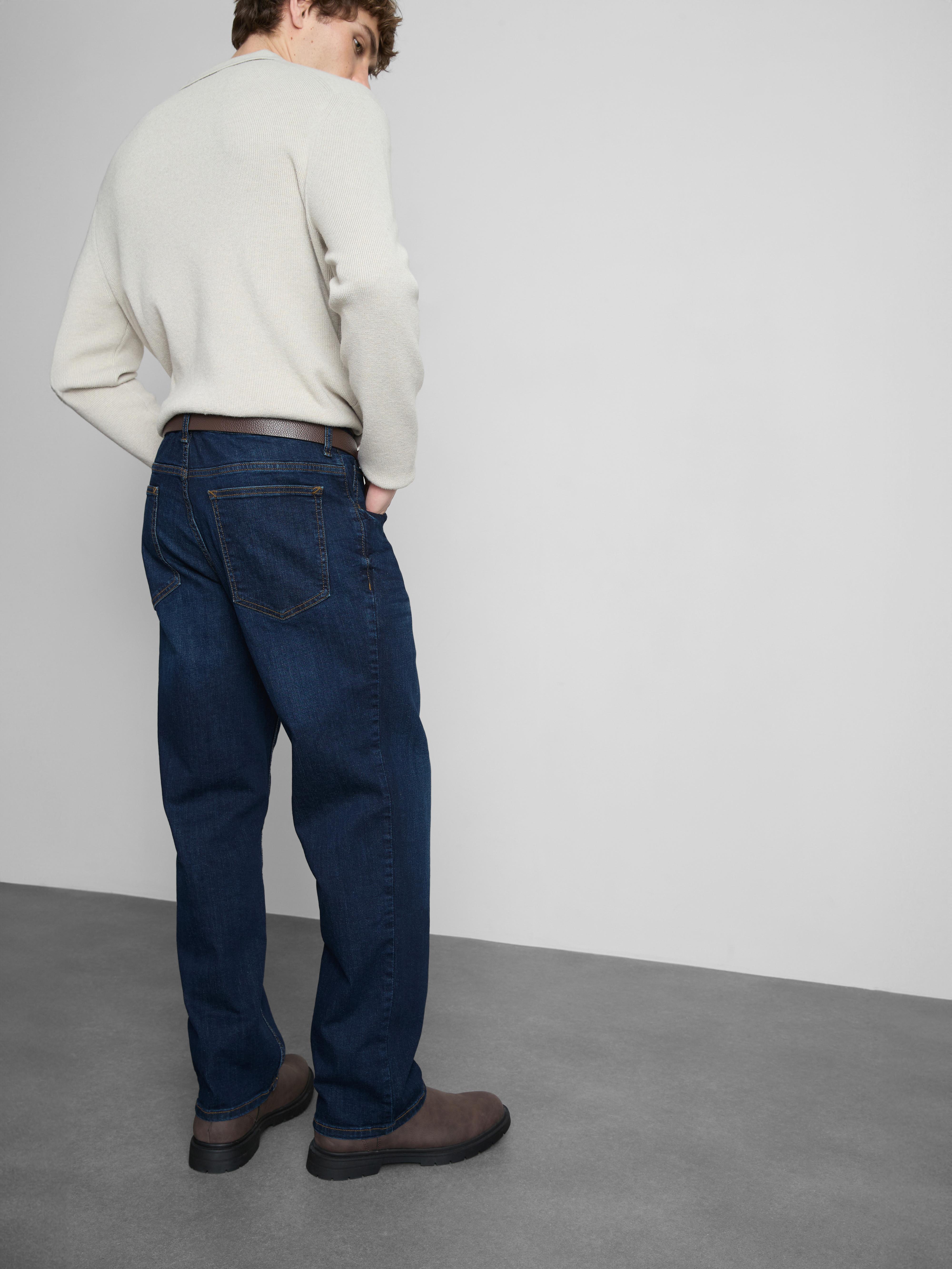 Strečové džíny s rovnými nohavicemi