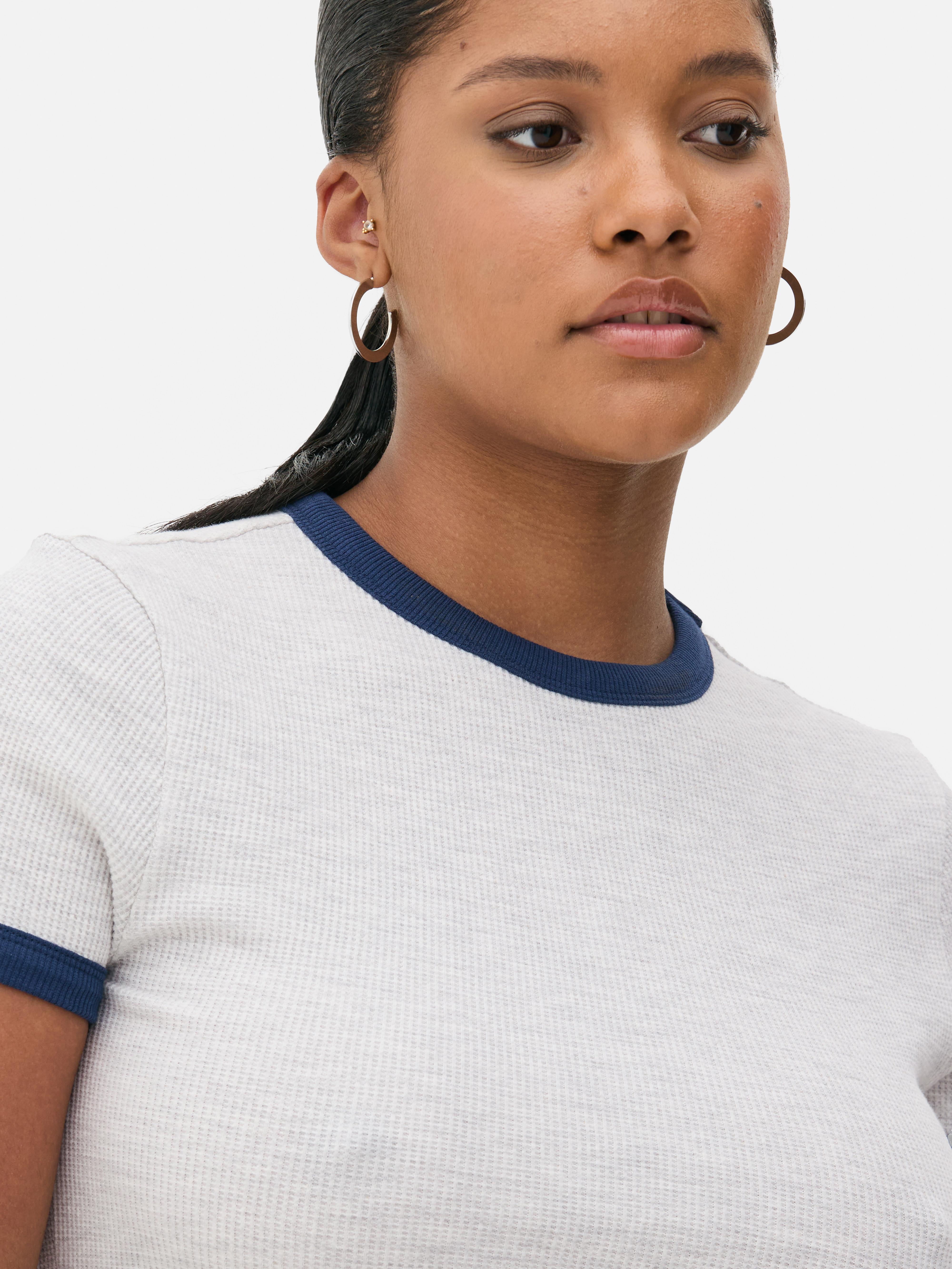 Waffle Graphic Crop Tee