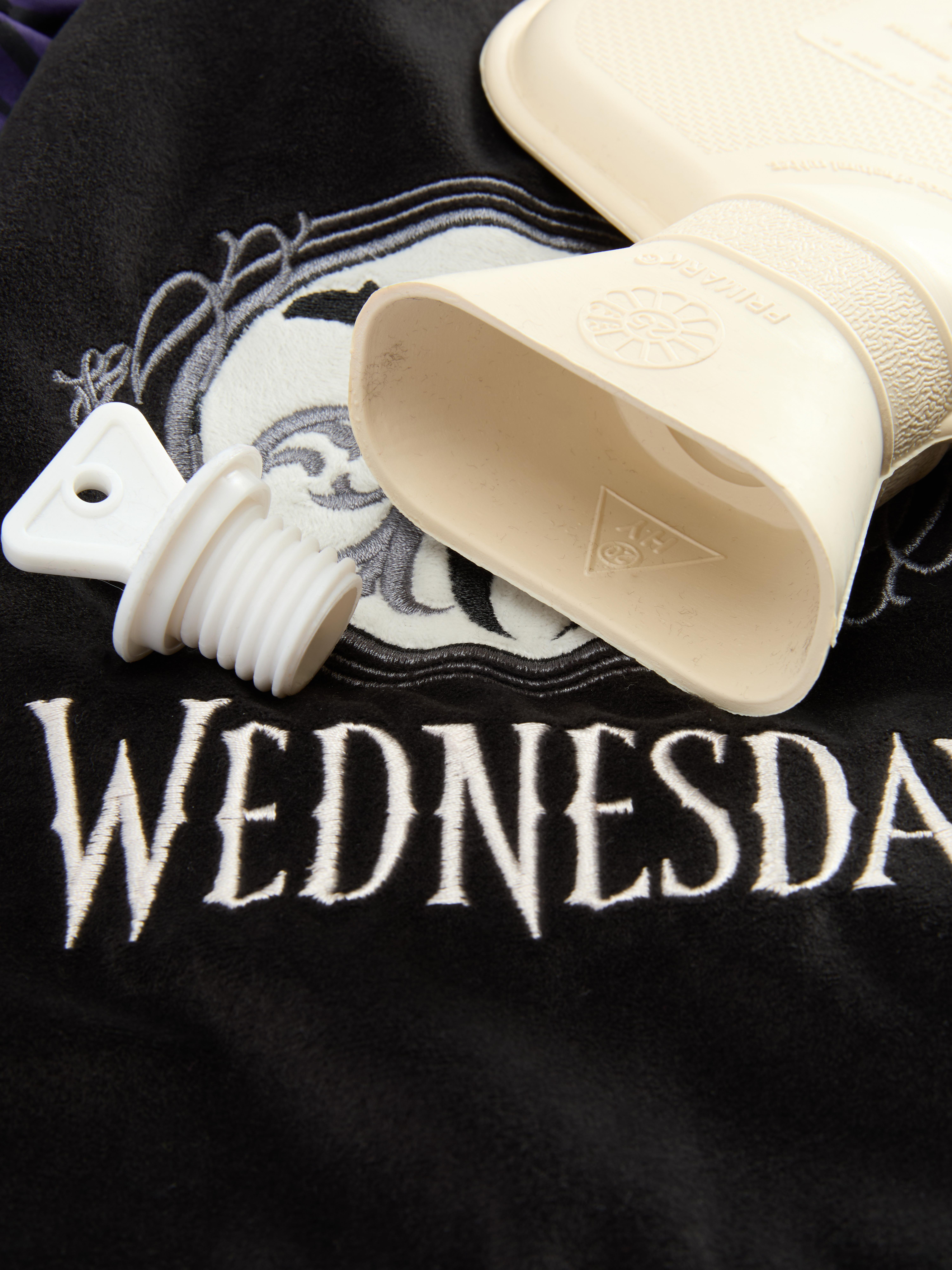 Sticlă pentru apă caldă Wednesday