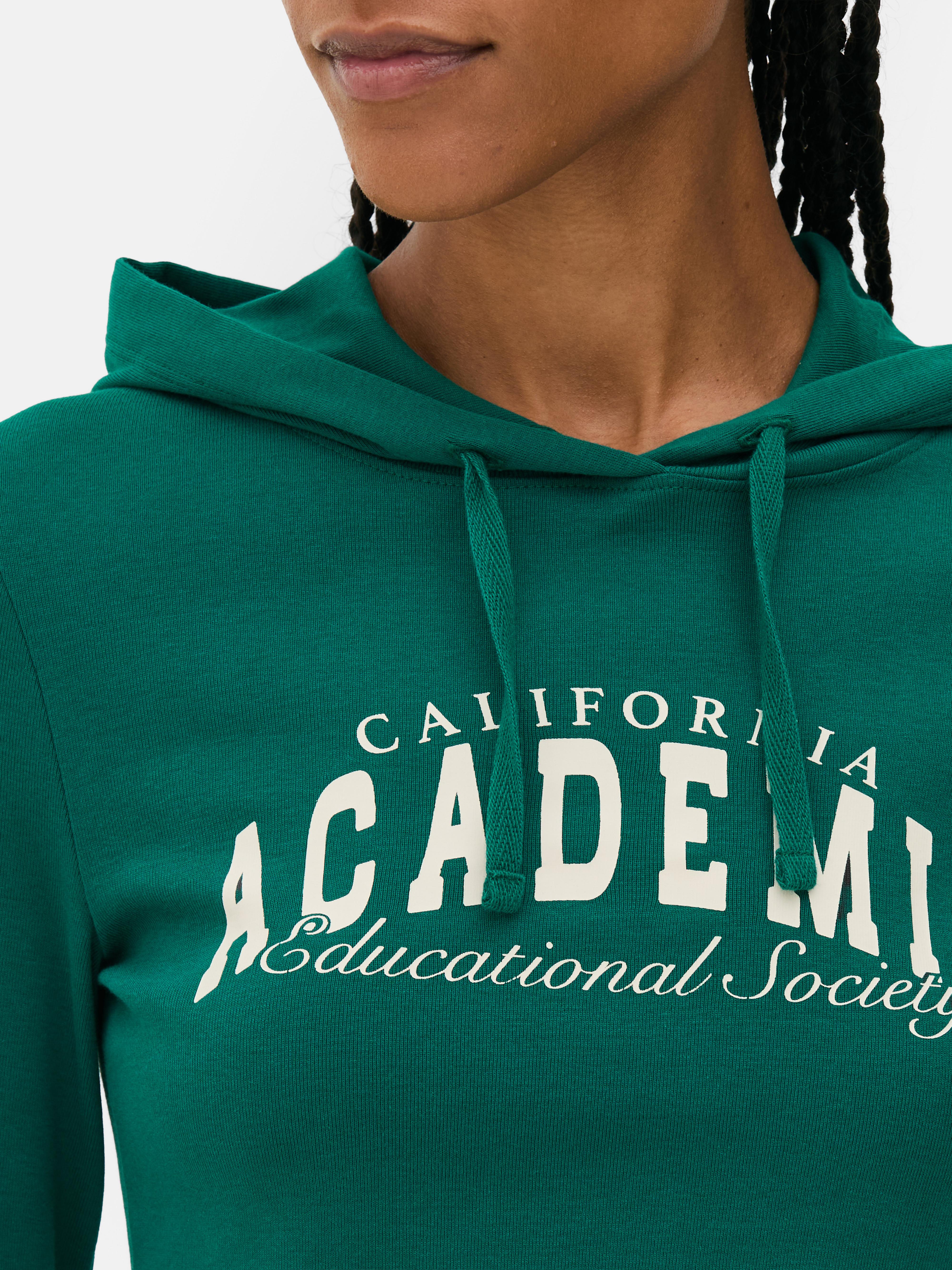 Sudadera corta universitaria con capucha