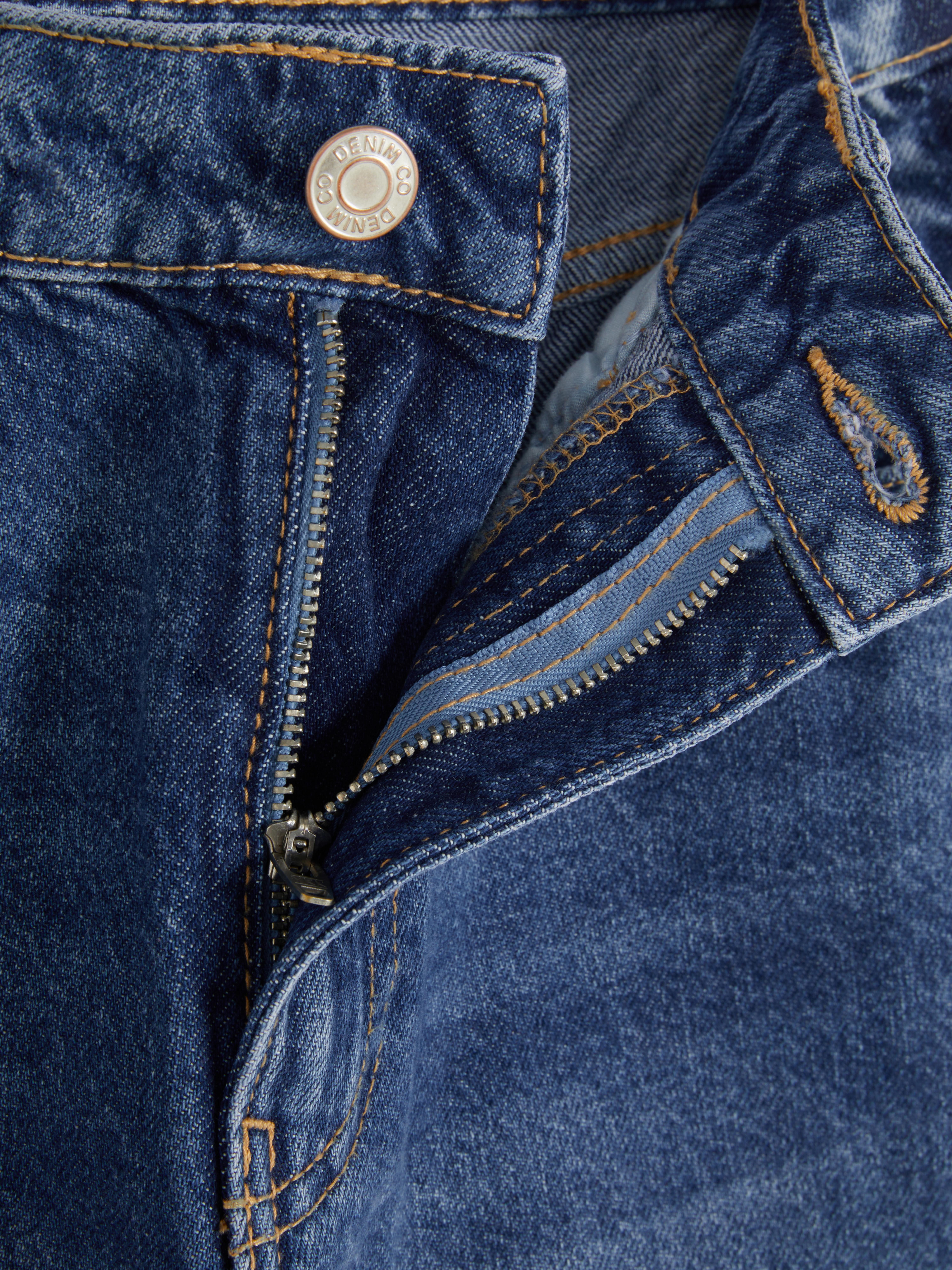 Mid Rise Wide Leg Contrast Panel Jeans