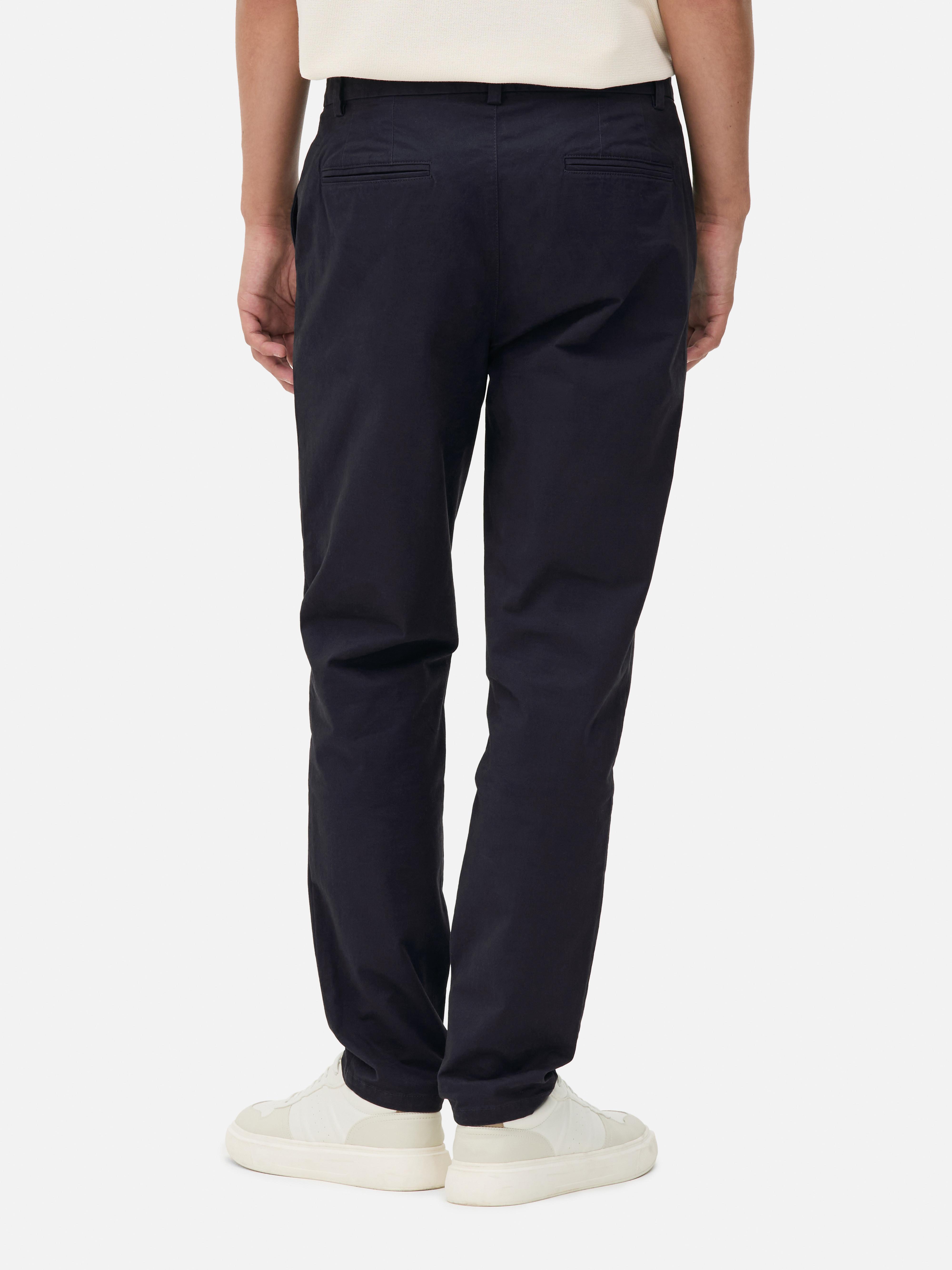 Pantalones chinos entallados