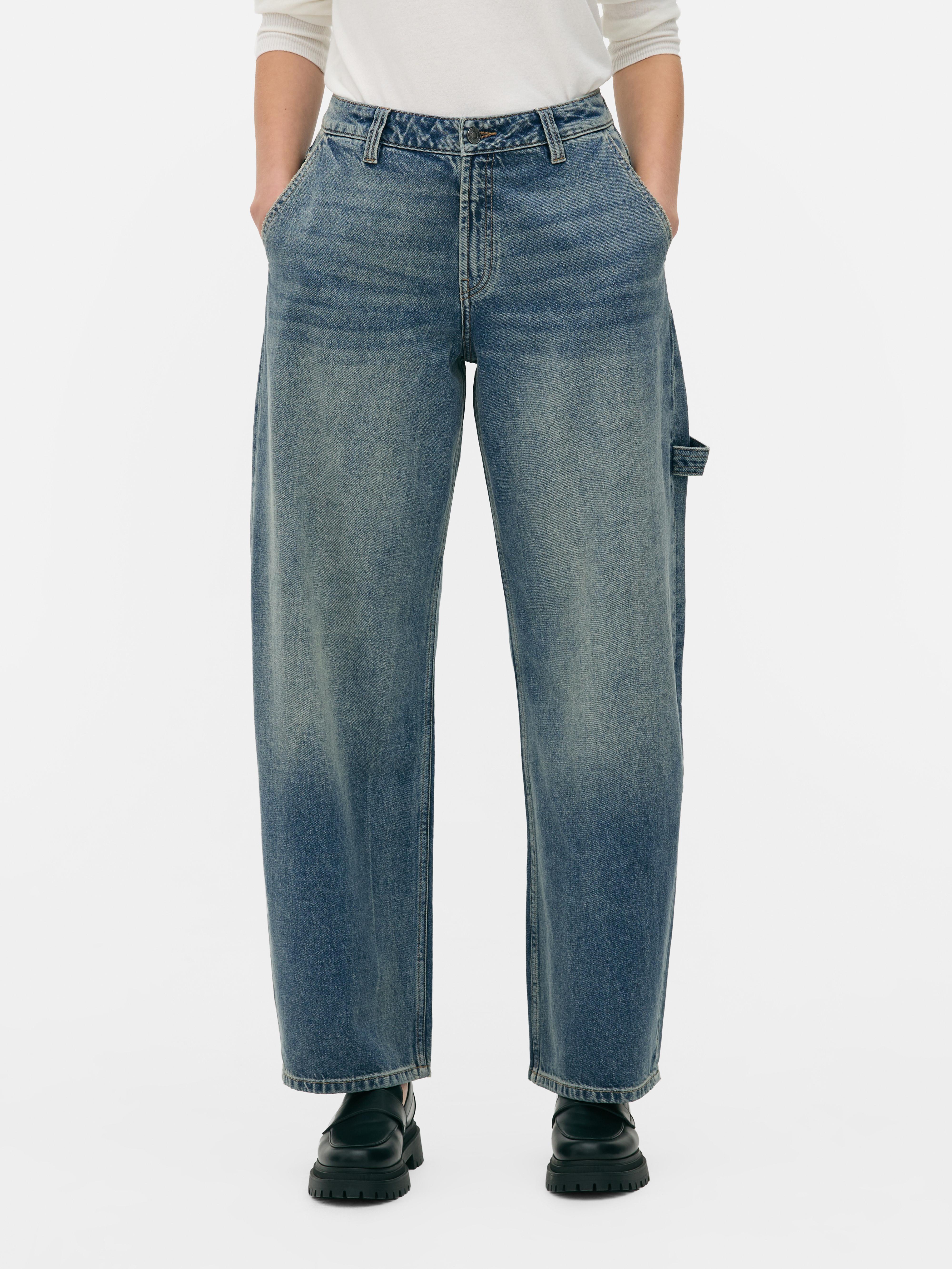 Hüftjeans im Utility-Look