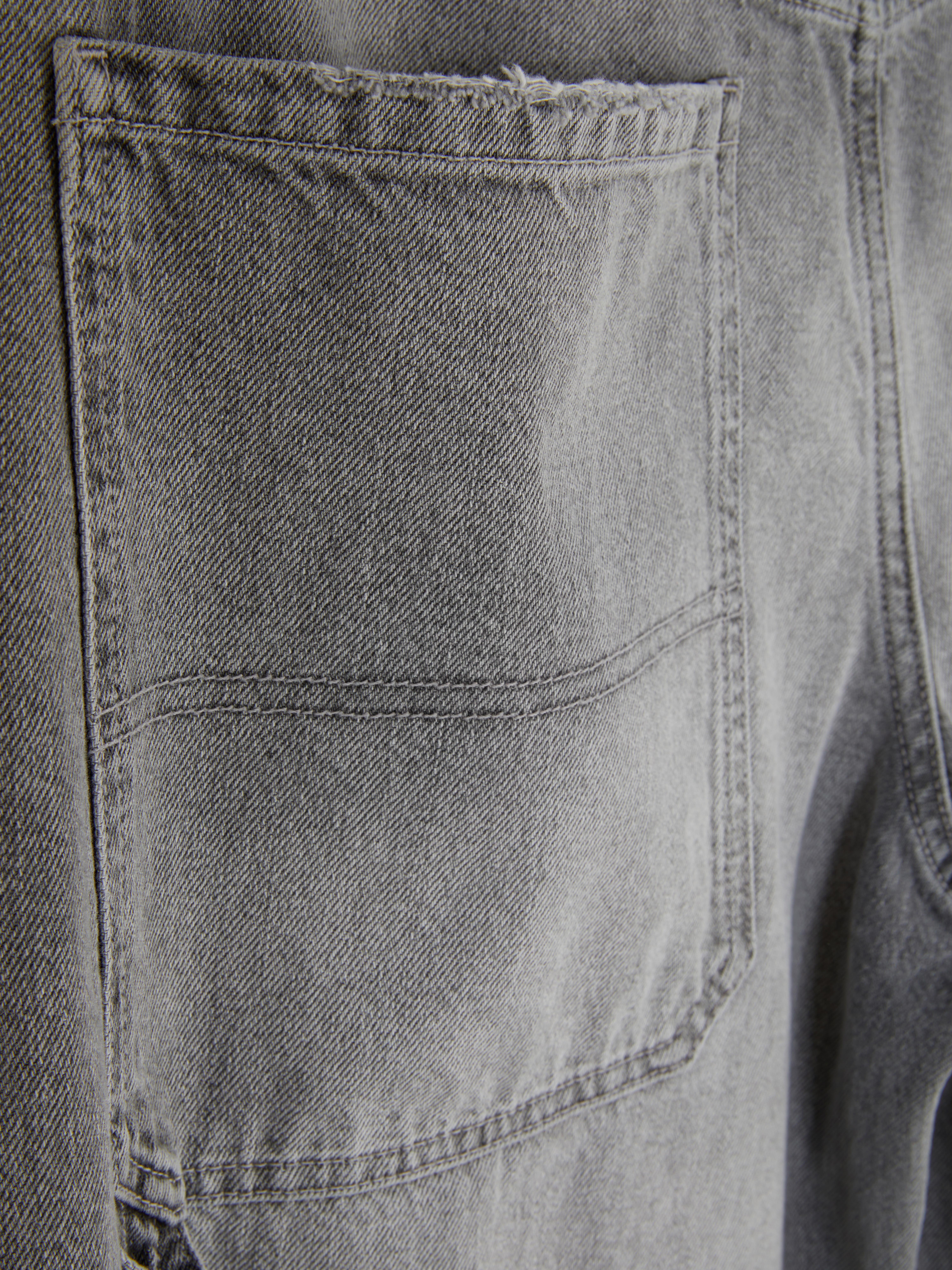 Jean utilitaire à taille basse