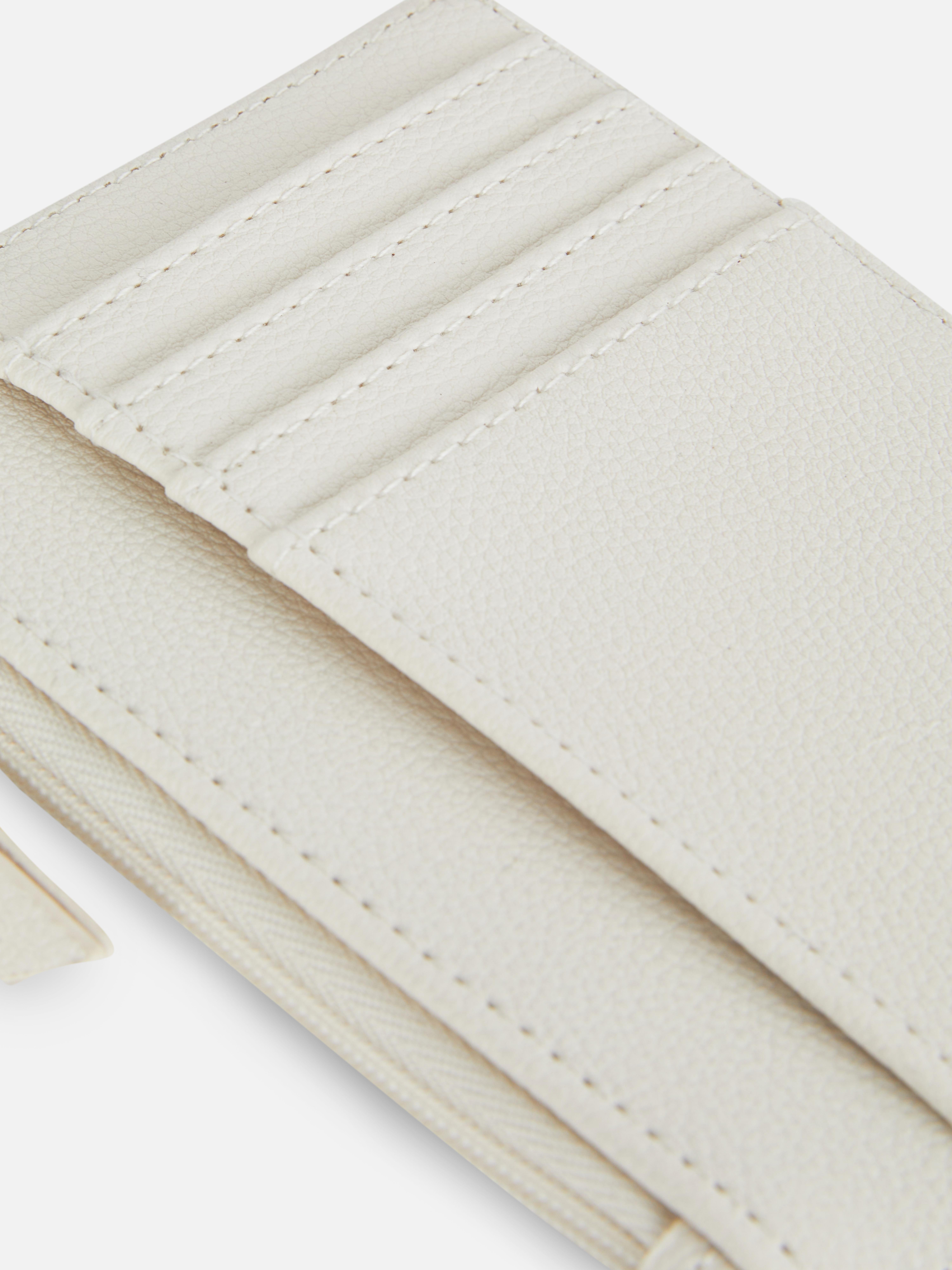 Disney's Minnie Mouse Polka Dot Card Holder