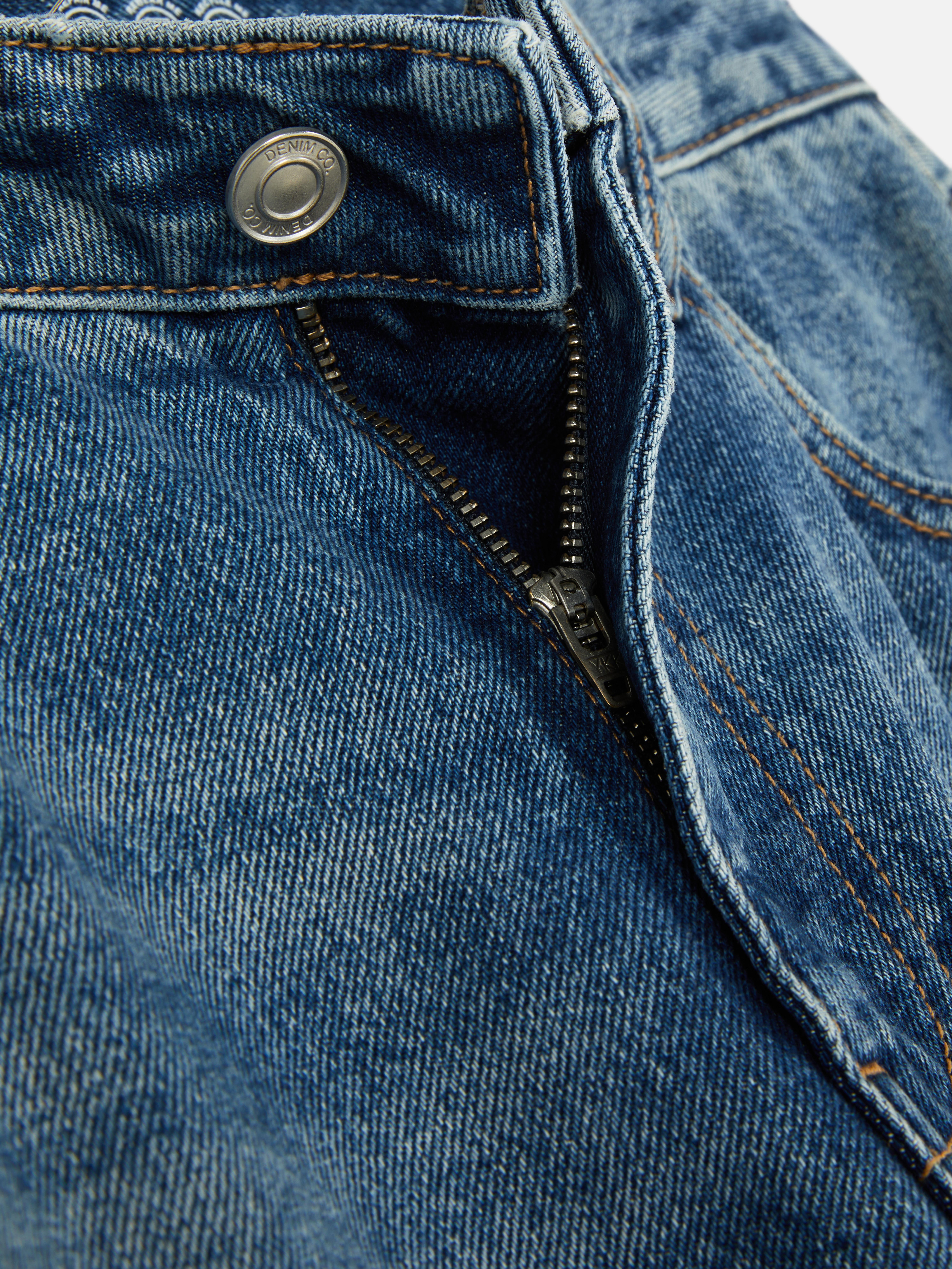Mid Rise Baggy Carpenter Jeans