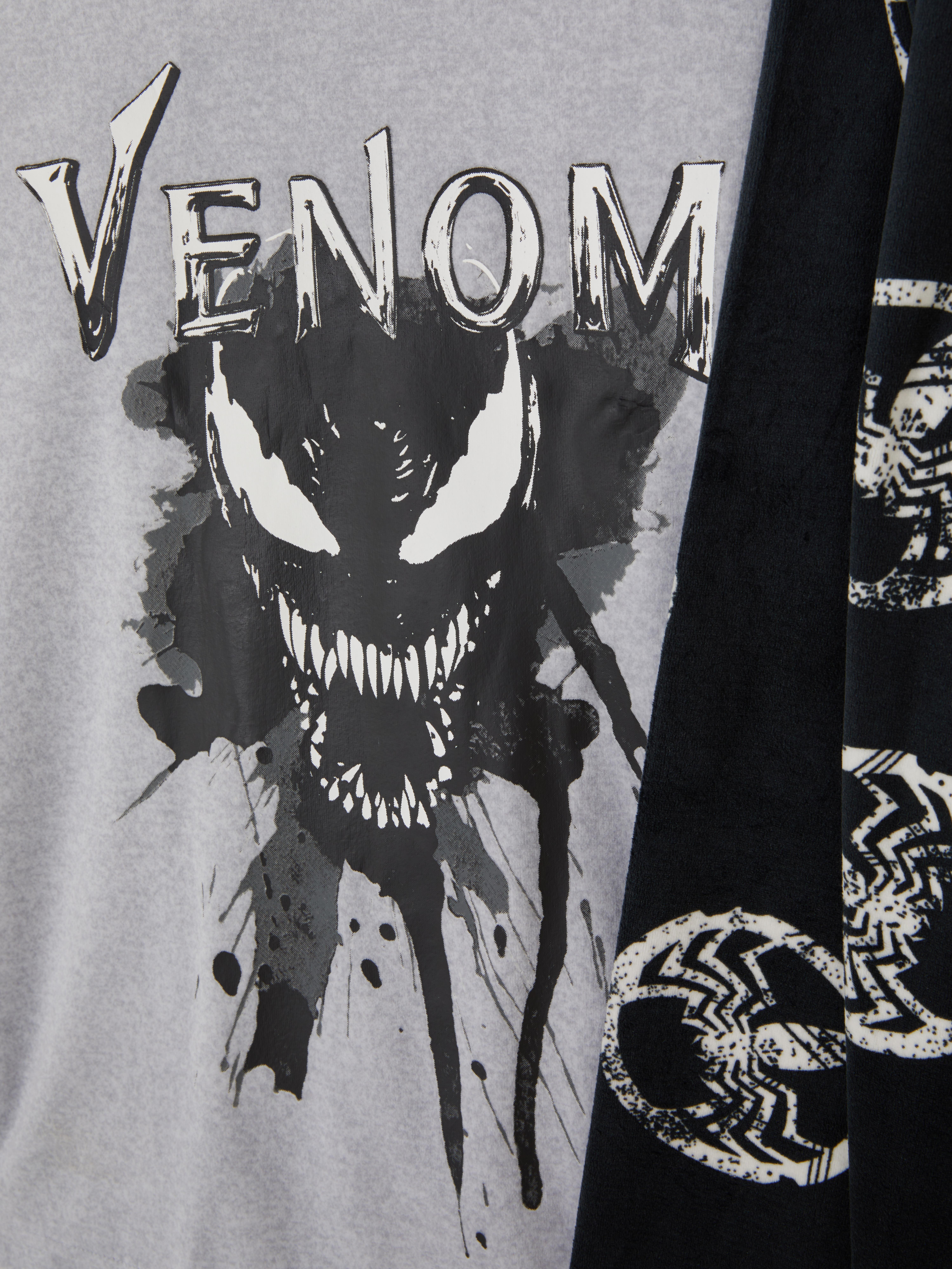 7-15yrs | MARVEL Venom Cosy Pyjamas