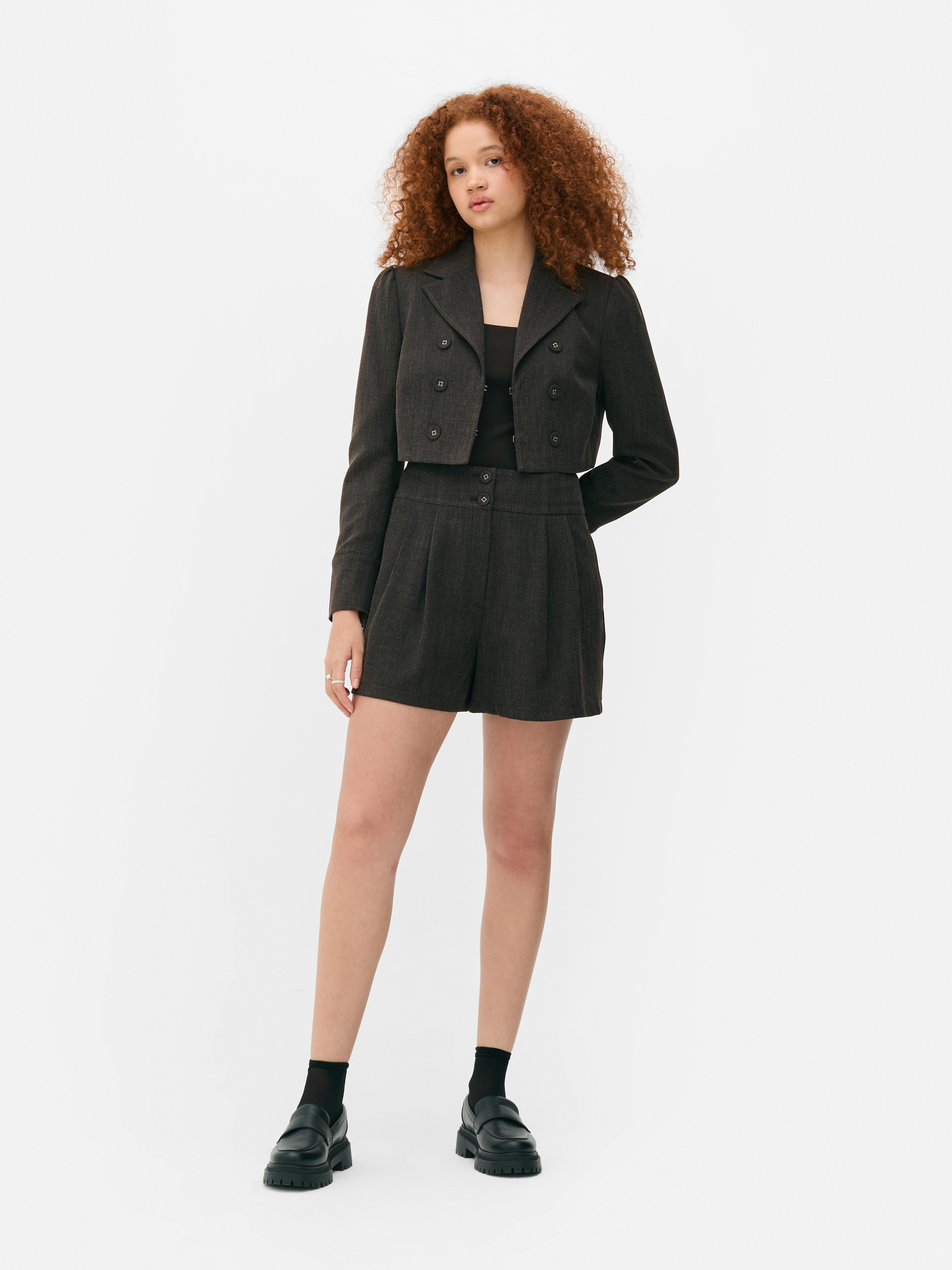 Americana corta de Collen Atwood X Wednesday