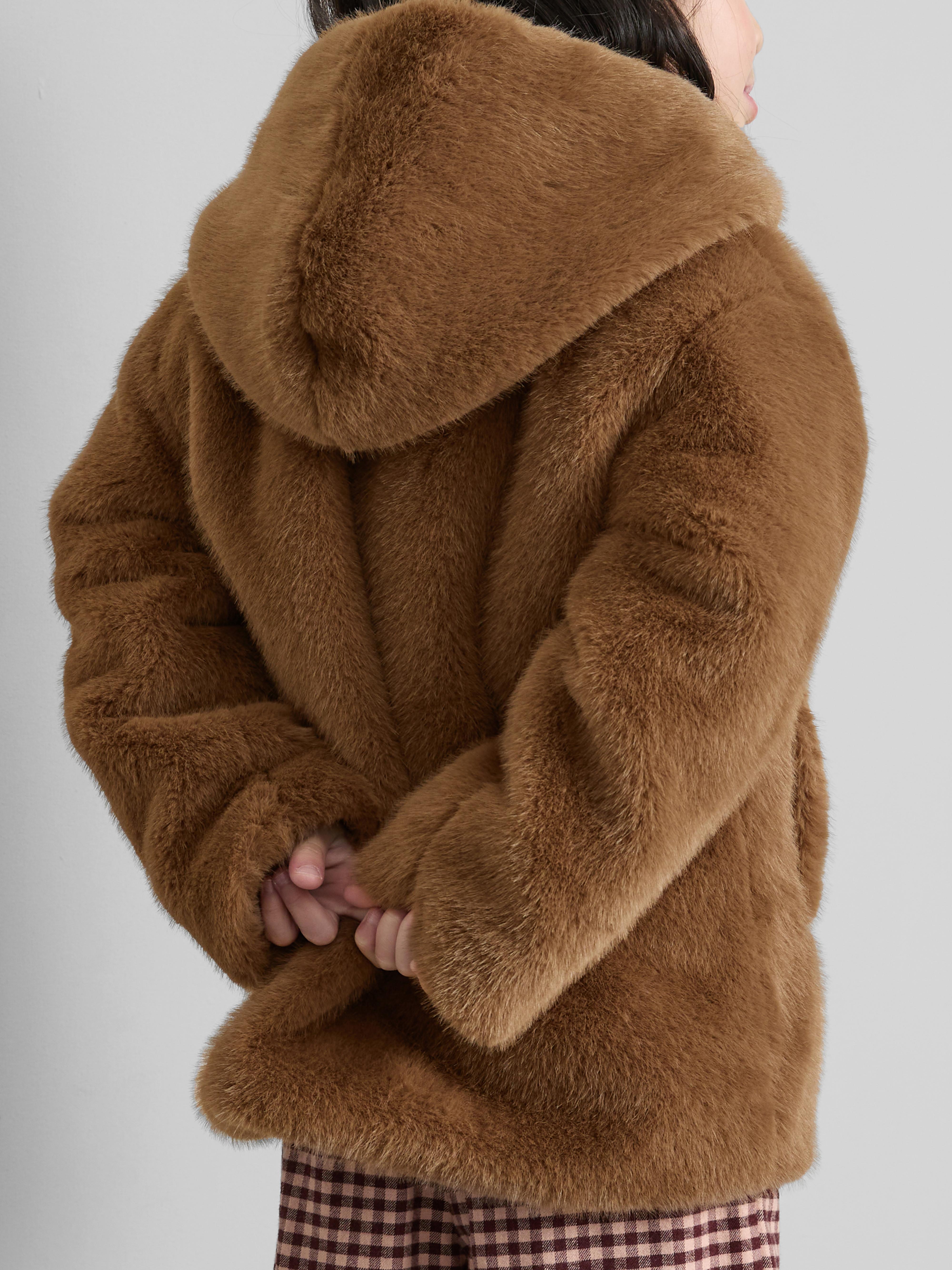 1,5-8 jr | Jas van imitatiebont