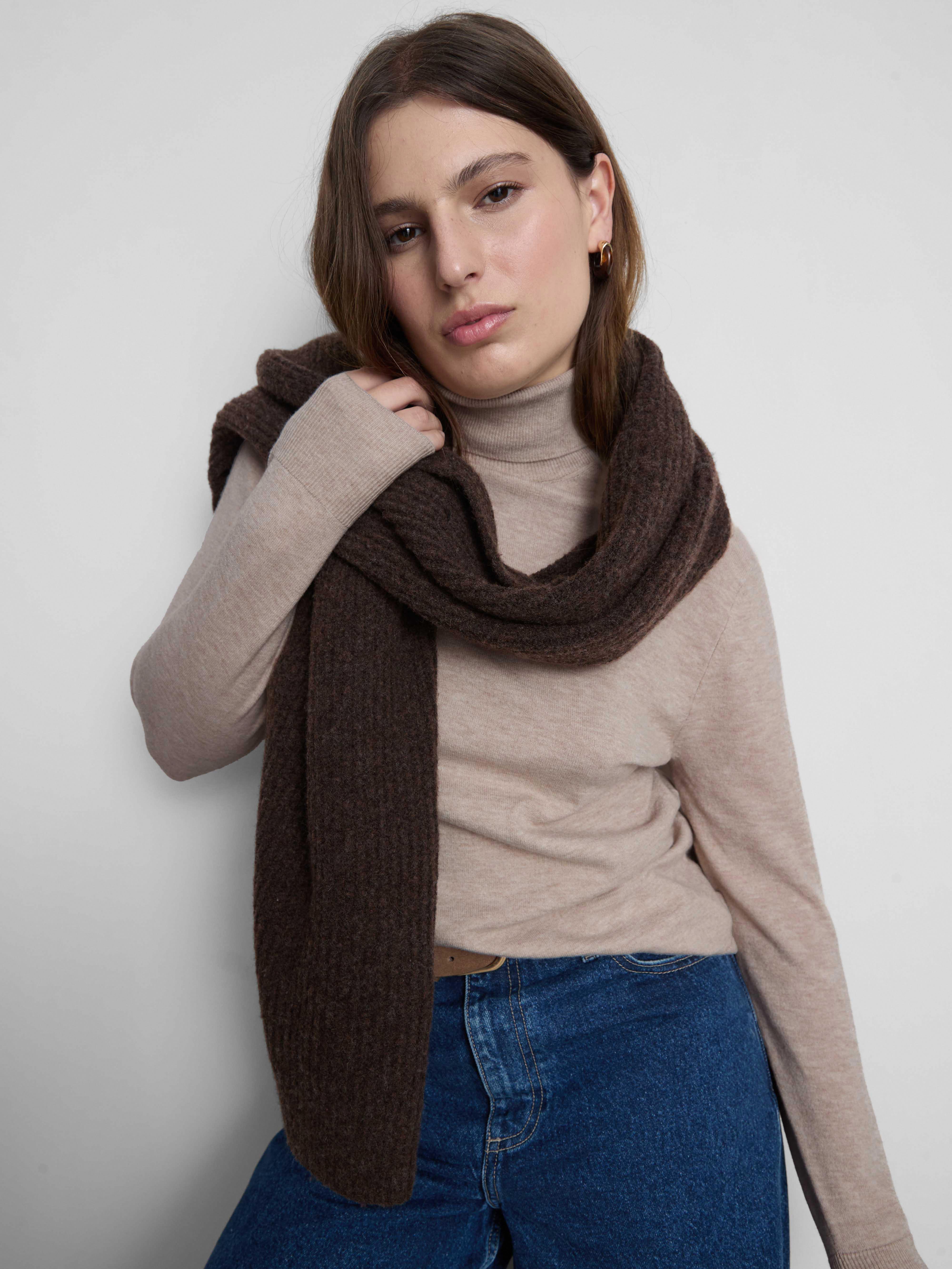 Pull doux à col roulé