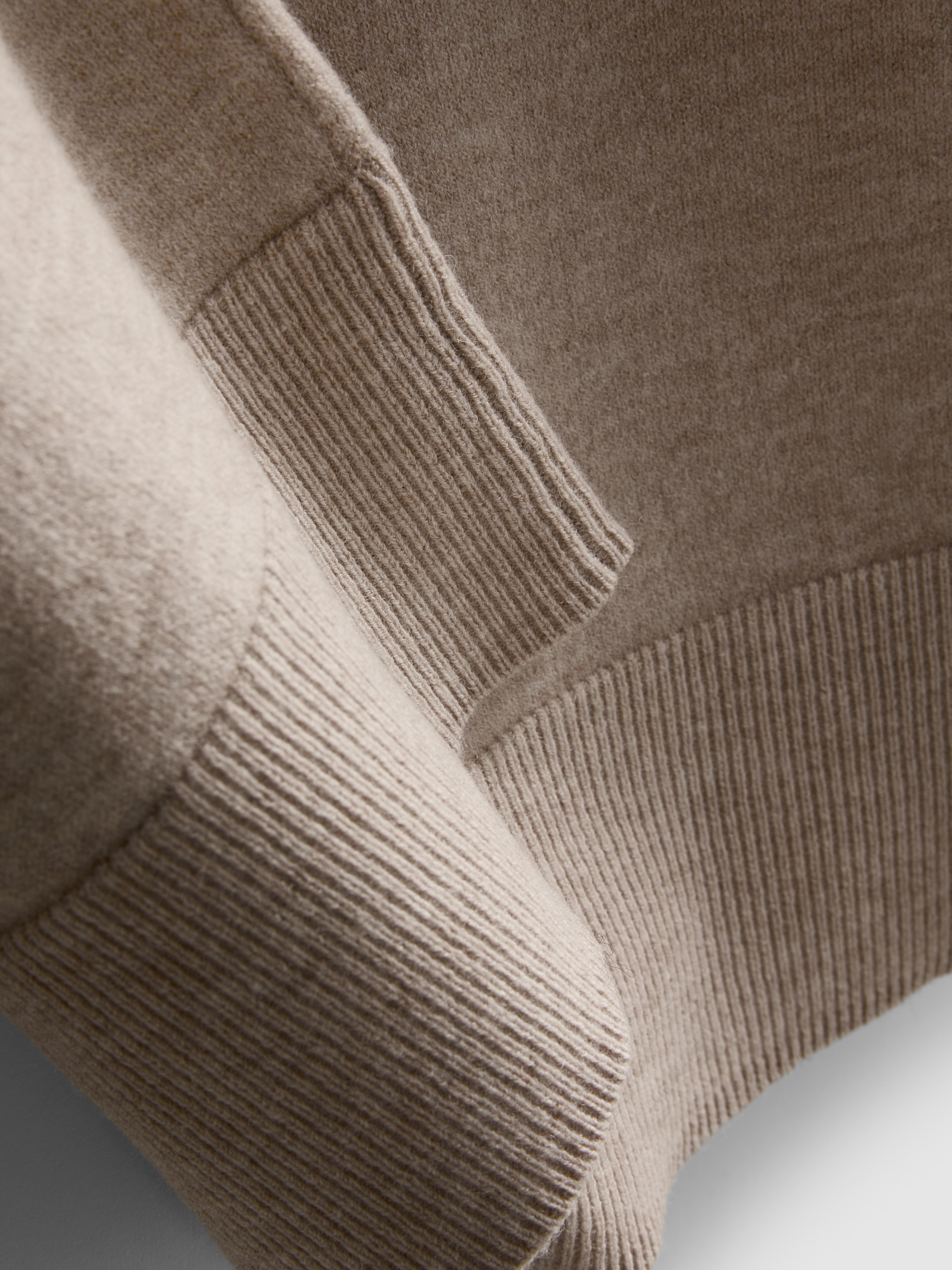 Pull doux à col roulé