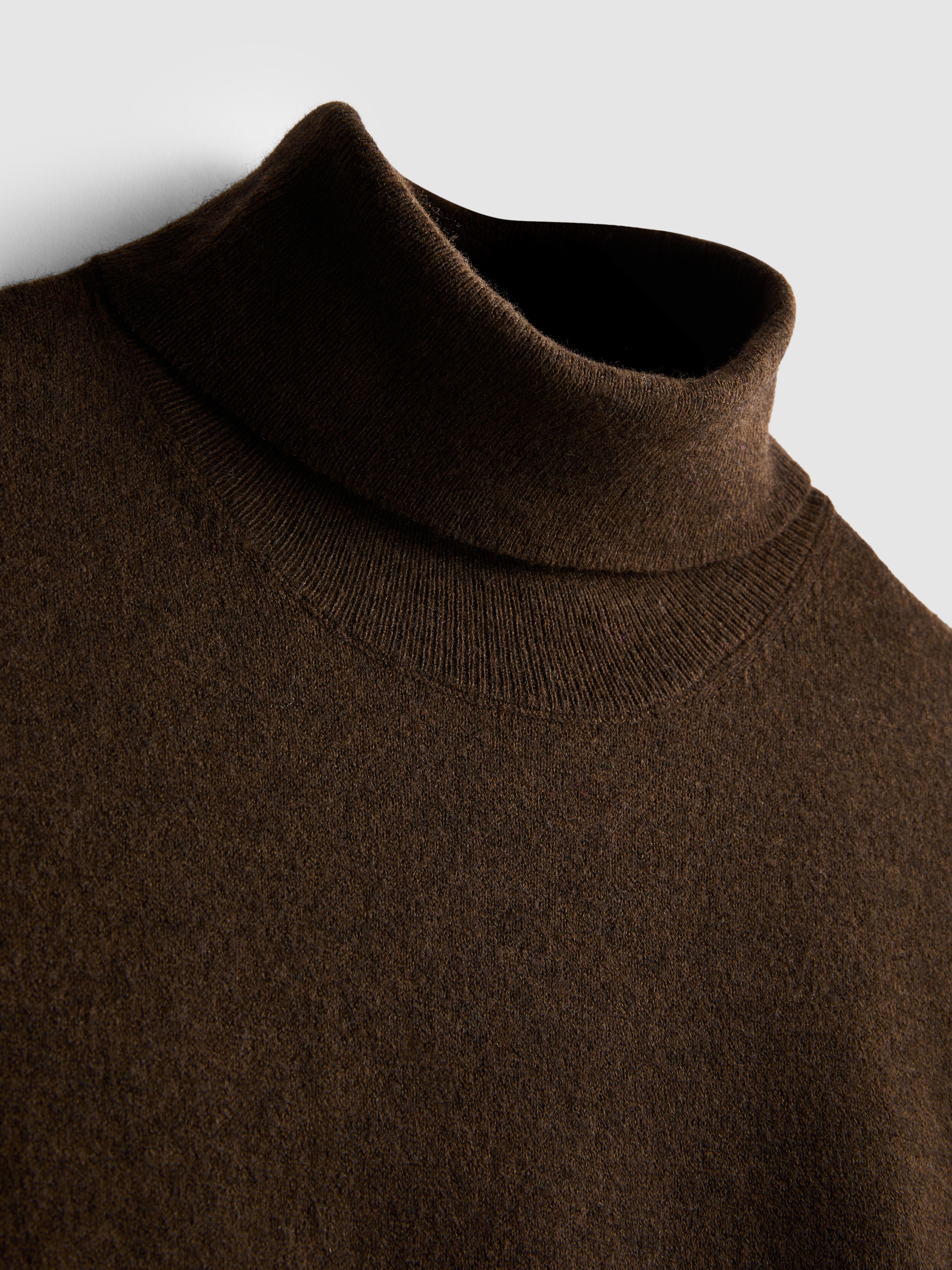 Soft Turtle Neck Jumper